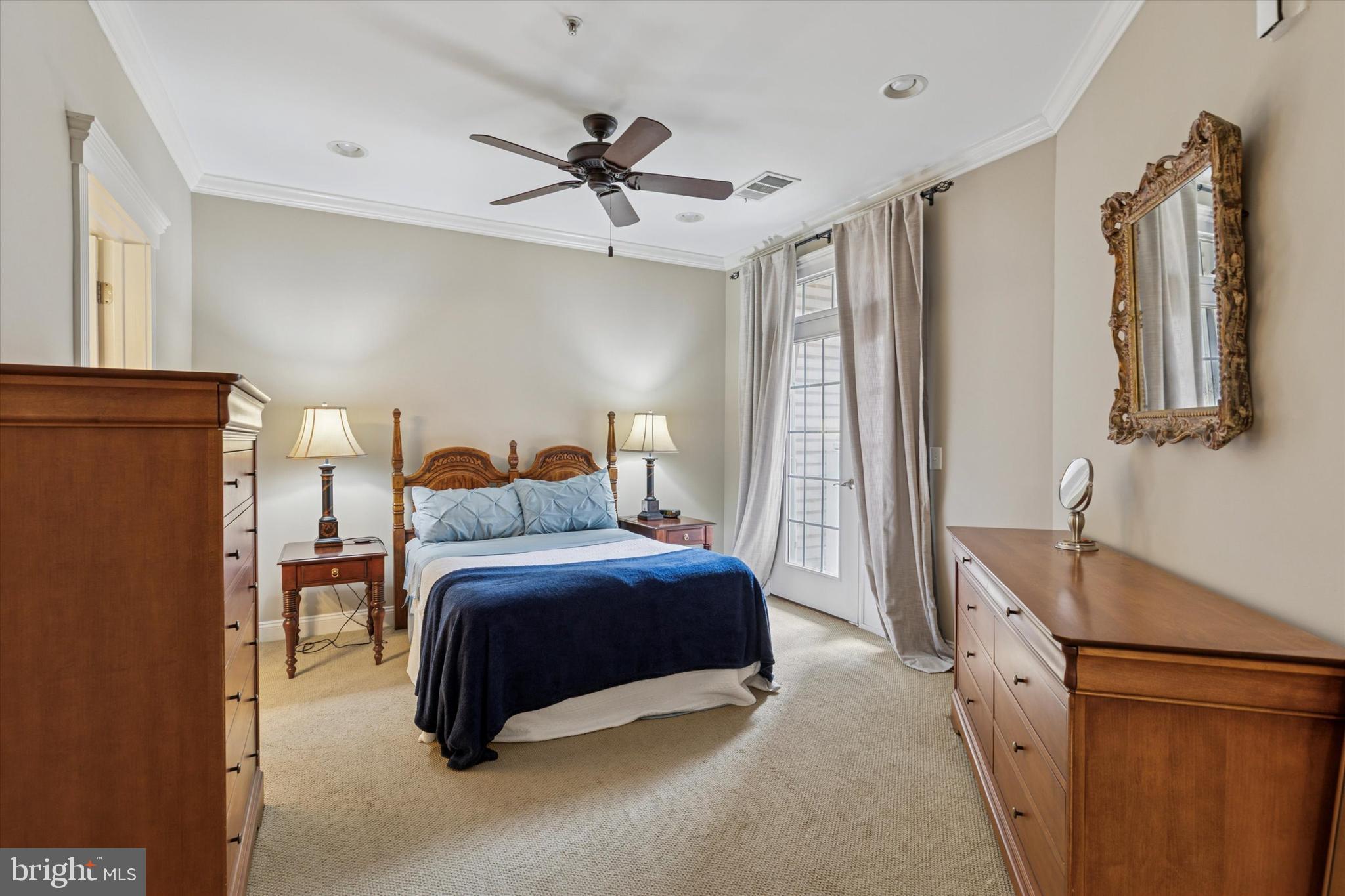 THE GRANDE AT RIVERVIEW - Residential