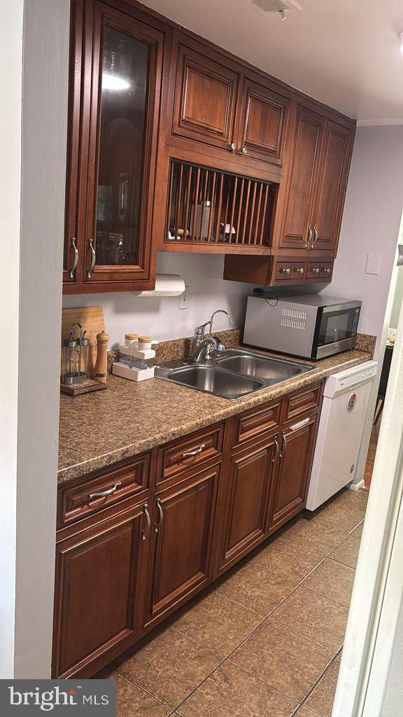 SPRING MEADOWS CONDO - Residential