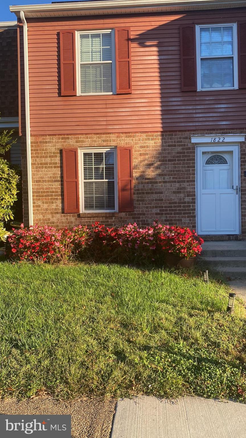 SPRING MEADOWS CONDO - Residential