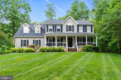 42 AMSONIA COURT STAFFORD VA 22556