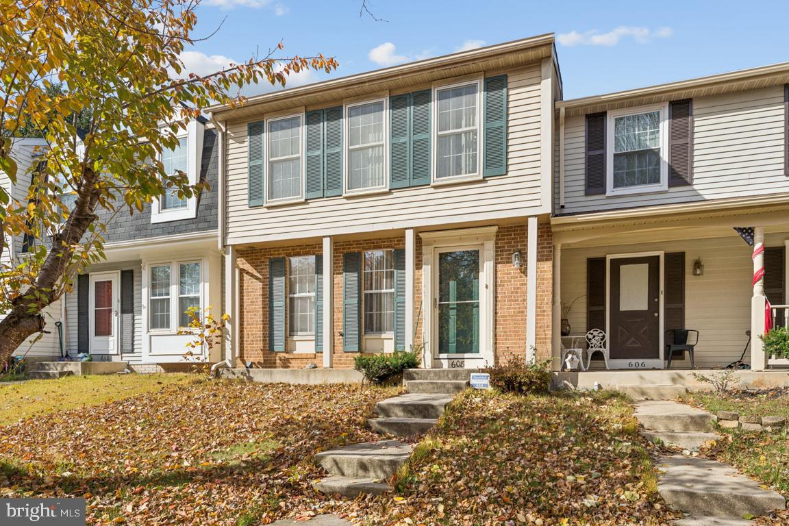 608 CORAL REEF DRIVE