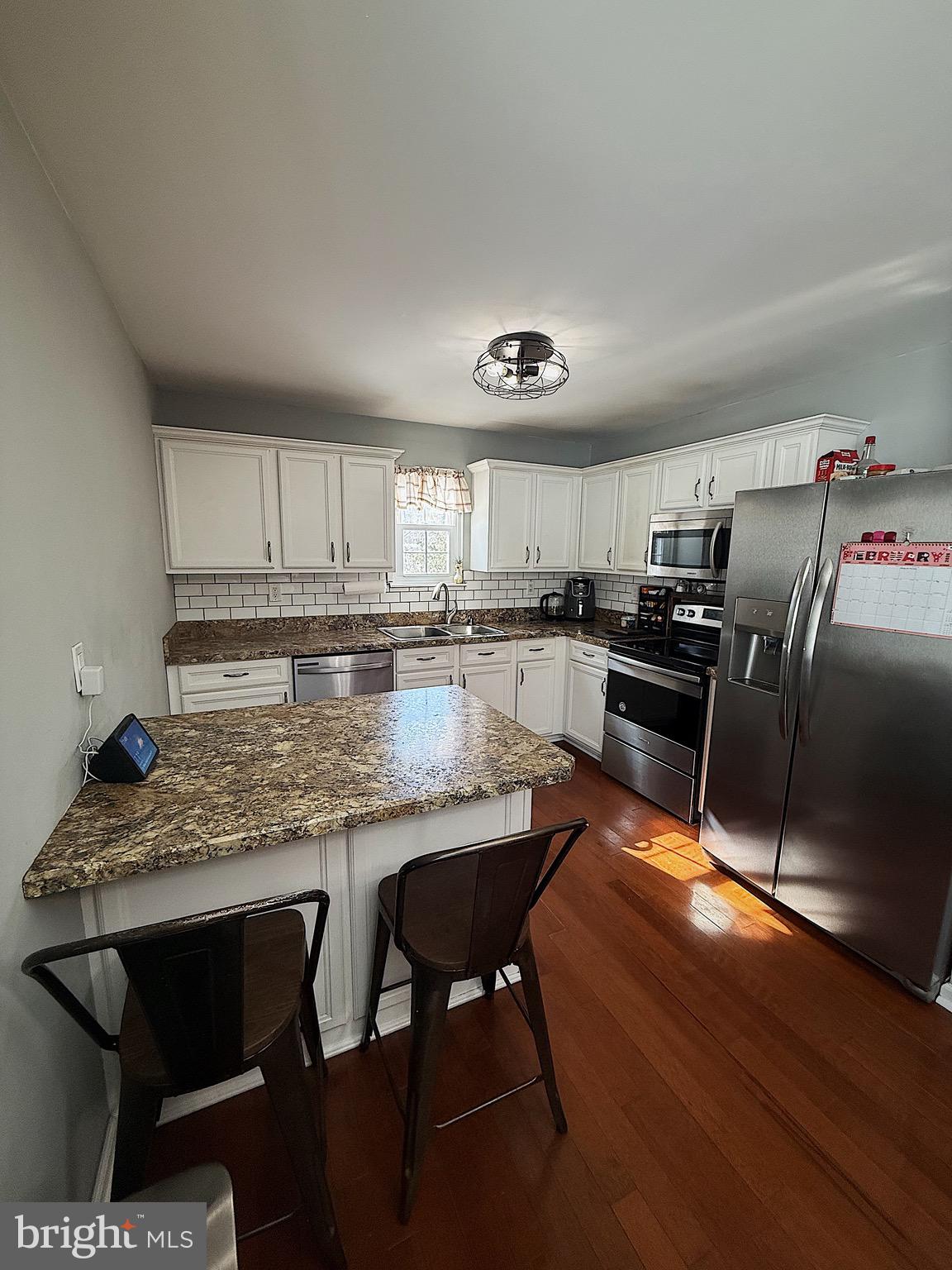 BEACON HILL - Residential