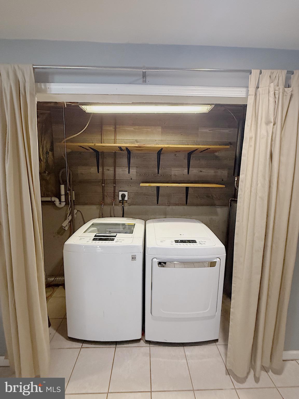 BEACON HILL - Residential