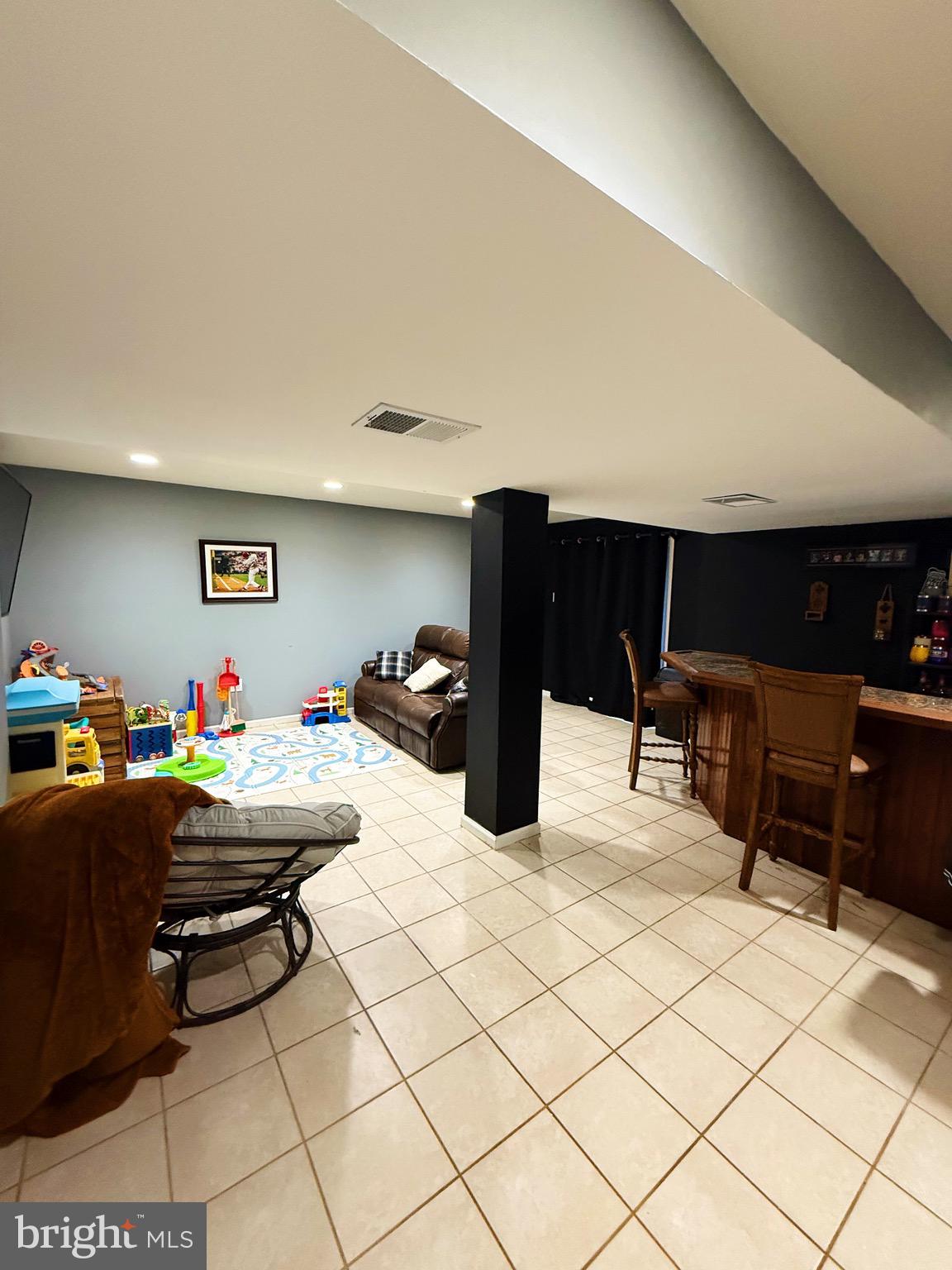 BEACON HILL - Residential