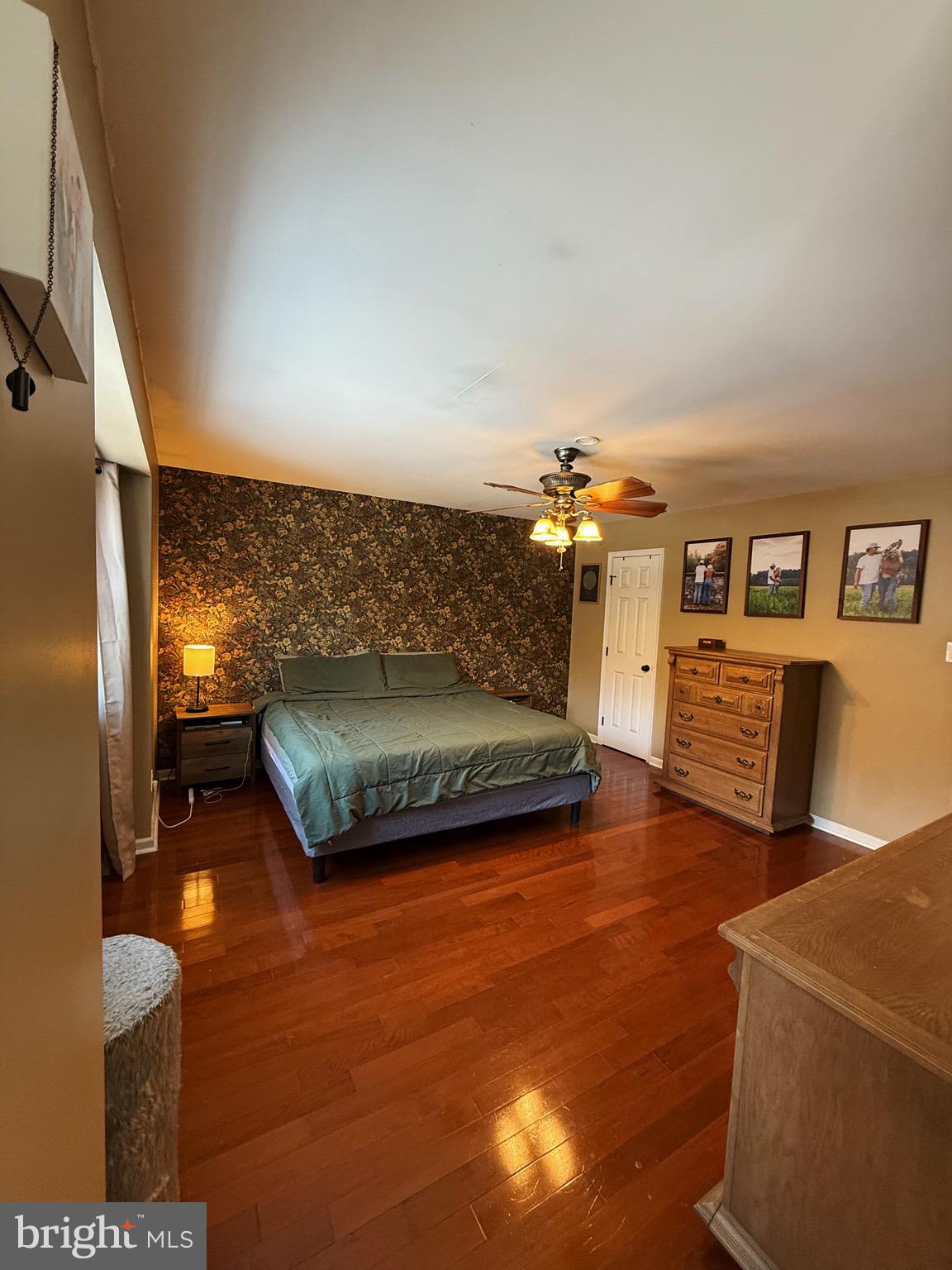 BEACON HILL - Residential