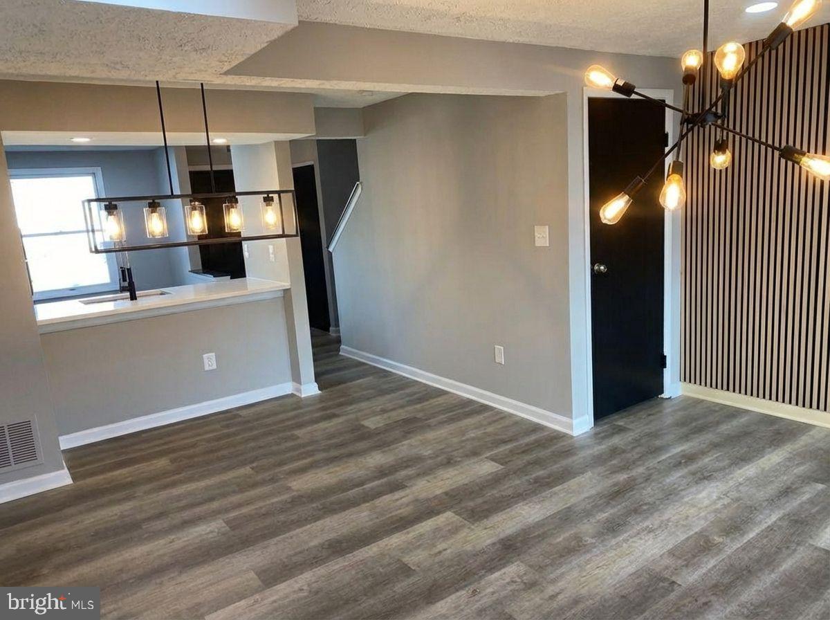 SUGARLAND RUN - Residential