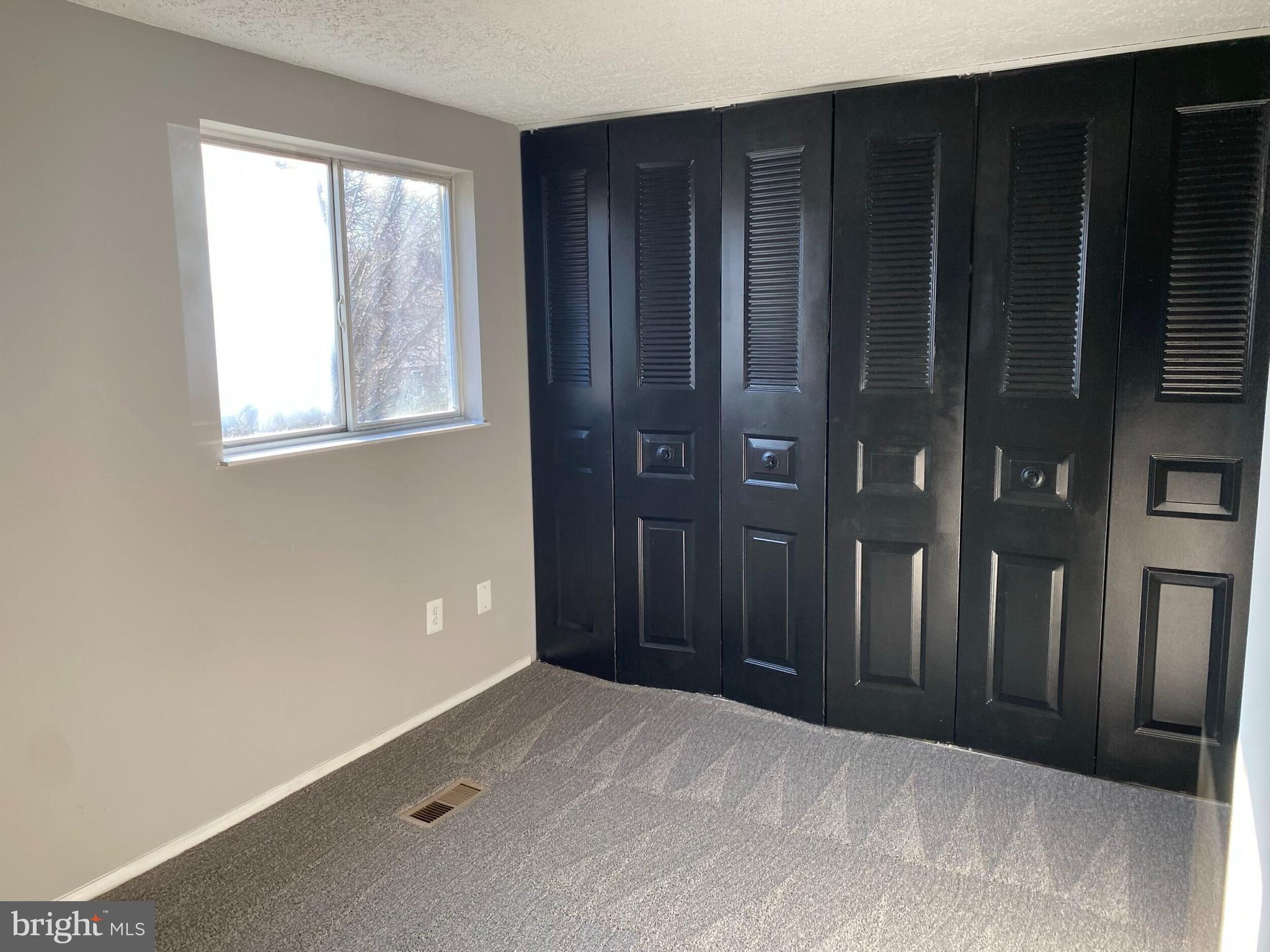 SUGARLAND RUN - Residential