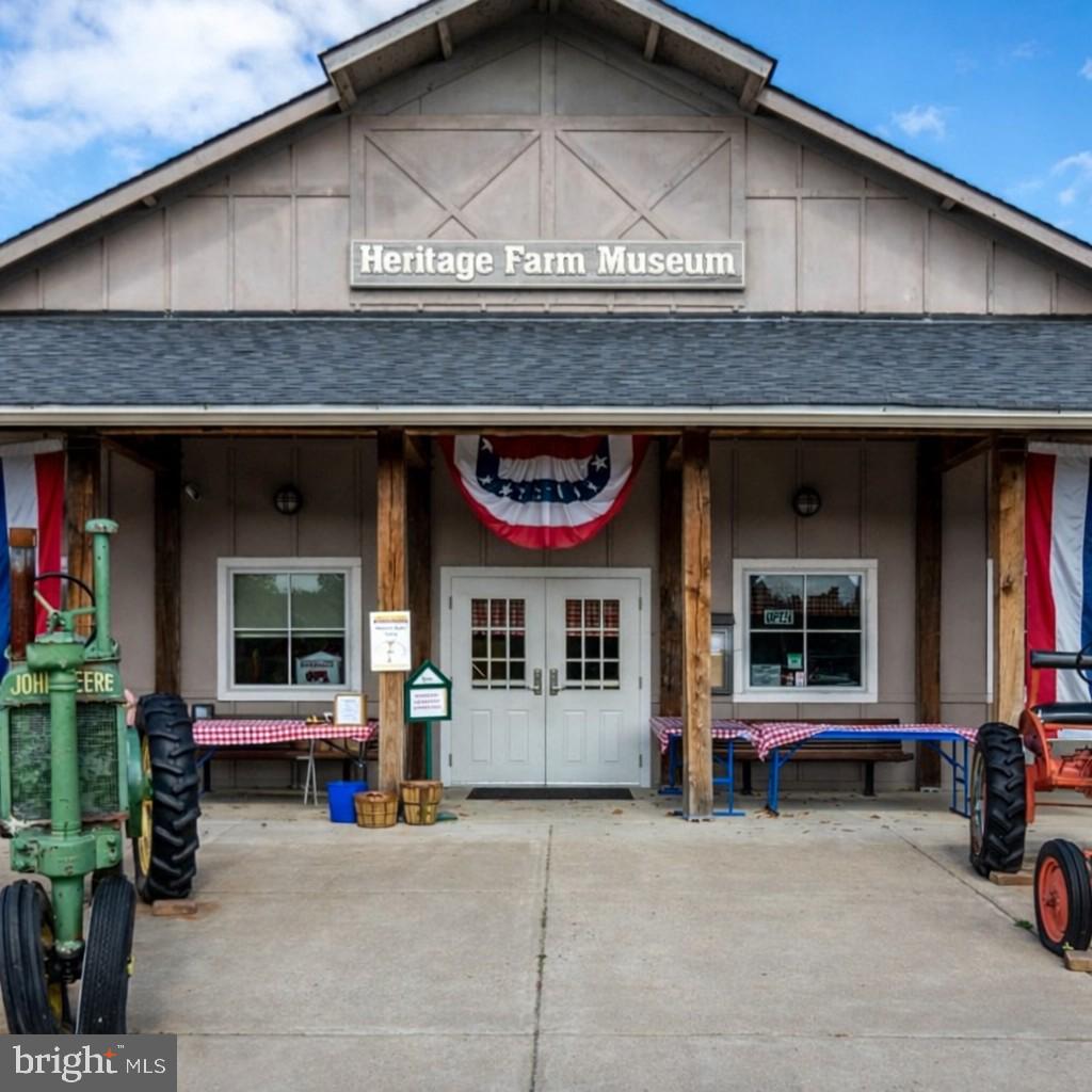 SUGARLAND RUN - Residential