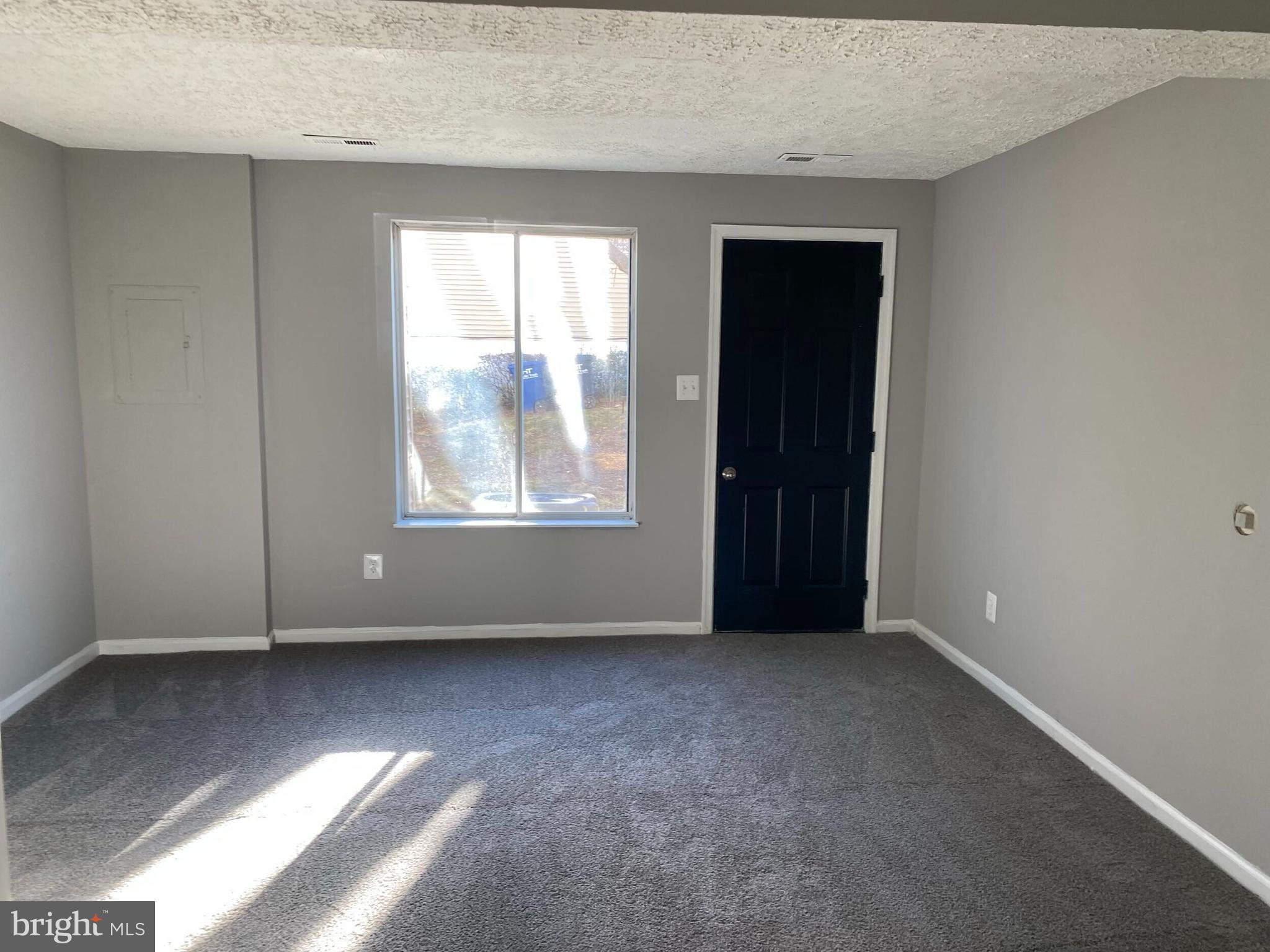 SUGARLAND RUN - Residential