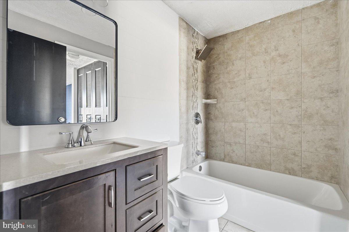 SUGARLAND RUN - Residential