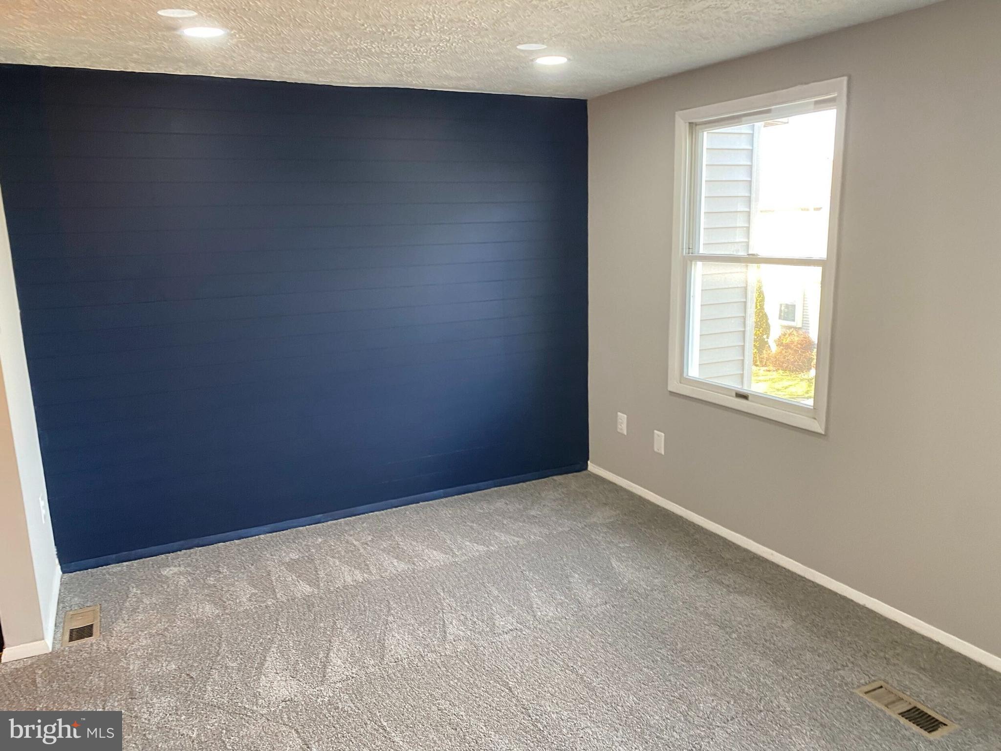 SUGARLAND RUN - Residential