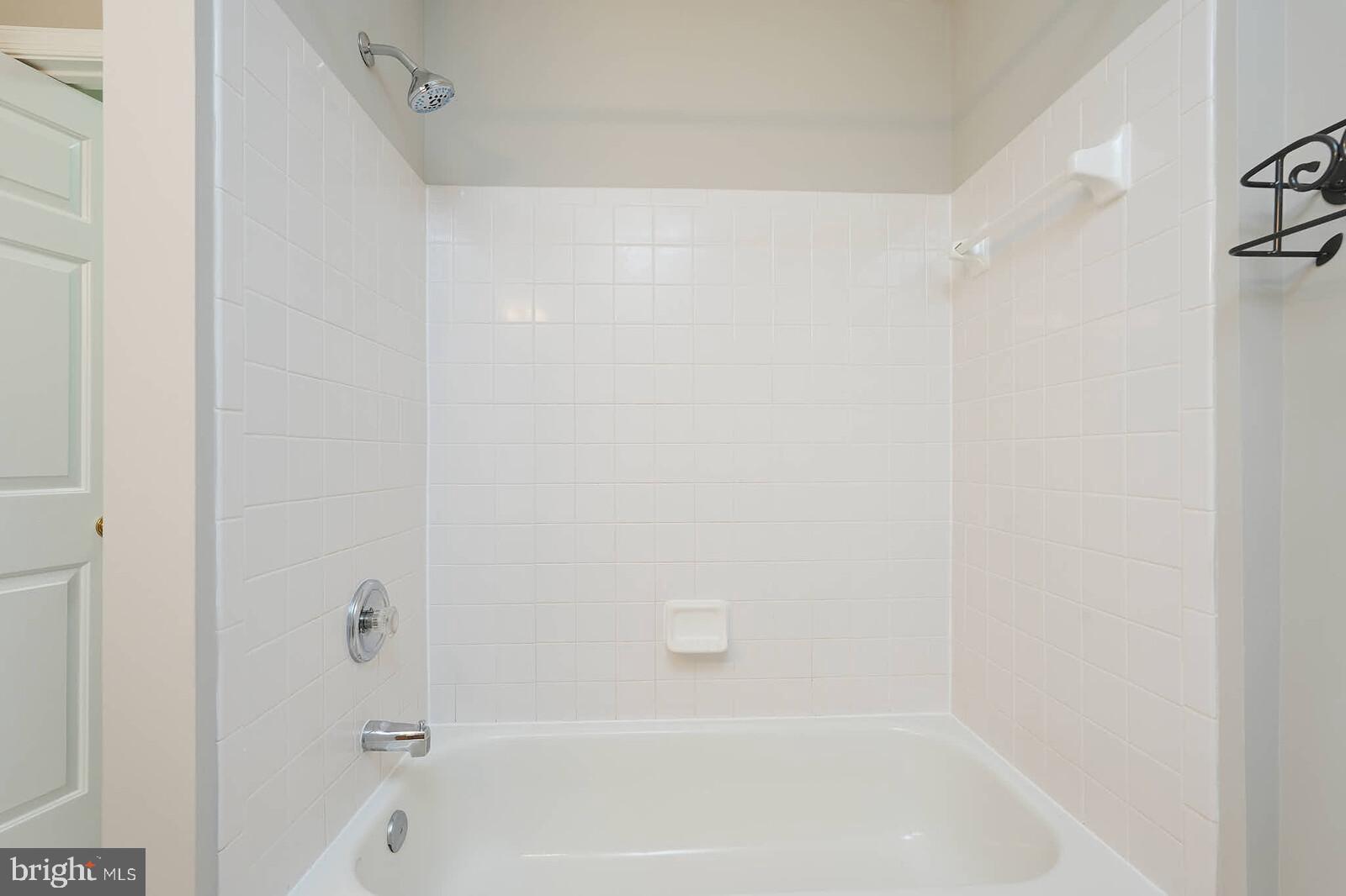 ASHBURN FARM - Residential