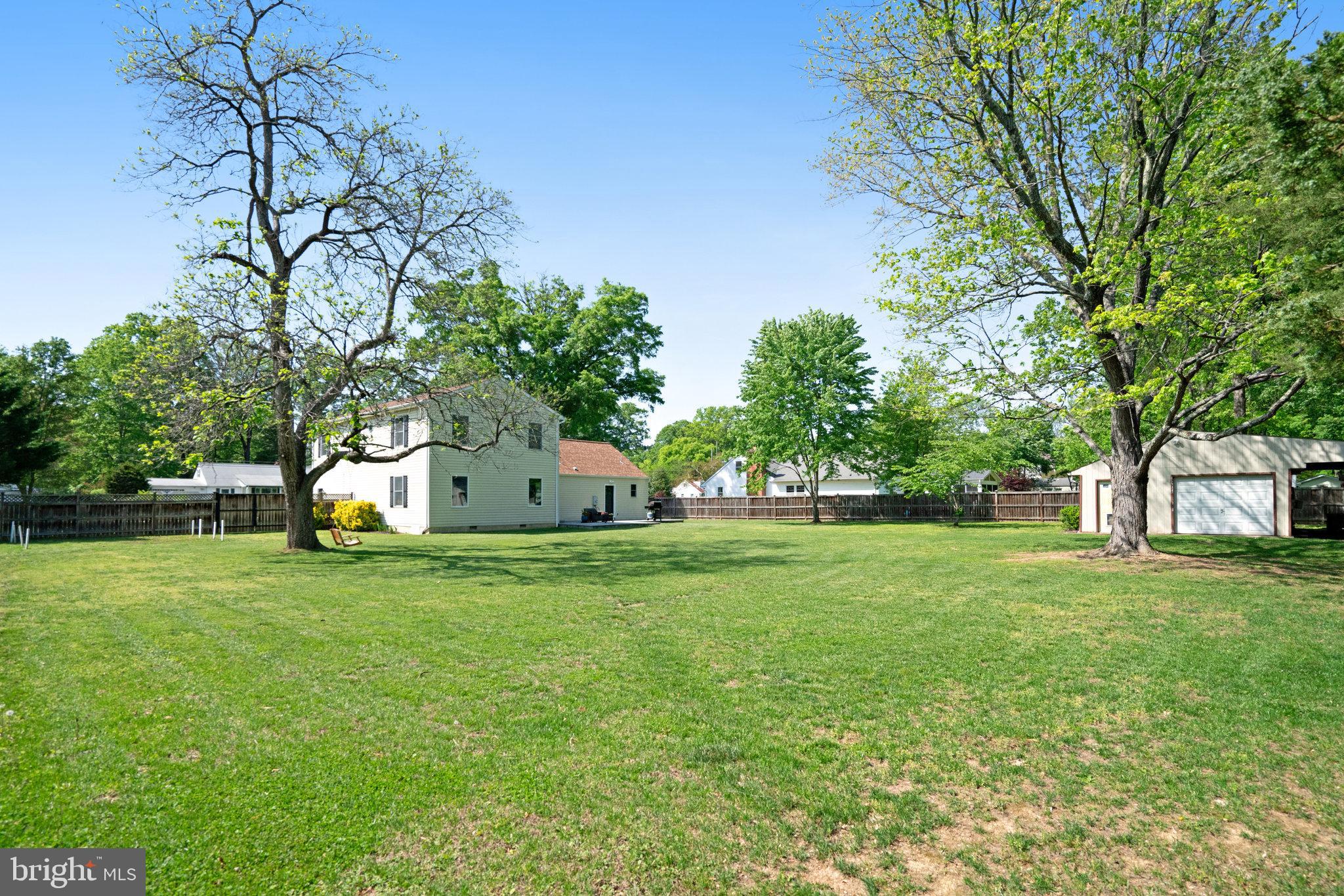 MOUNT VERNON MANOR - Residential