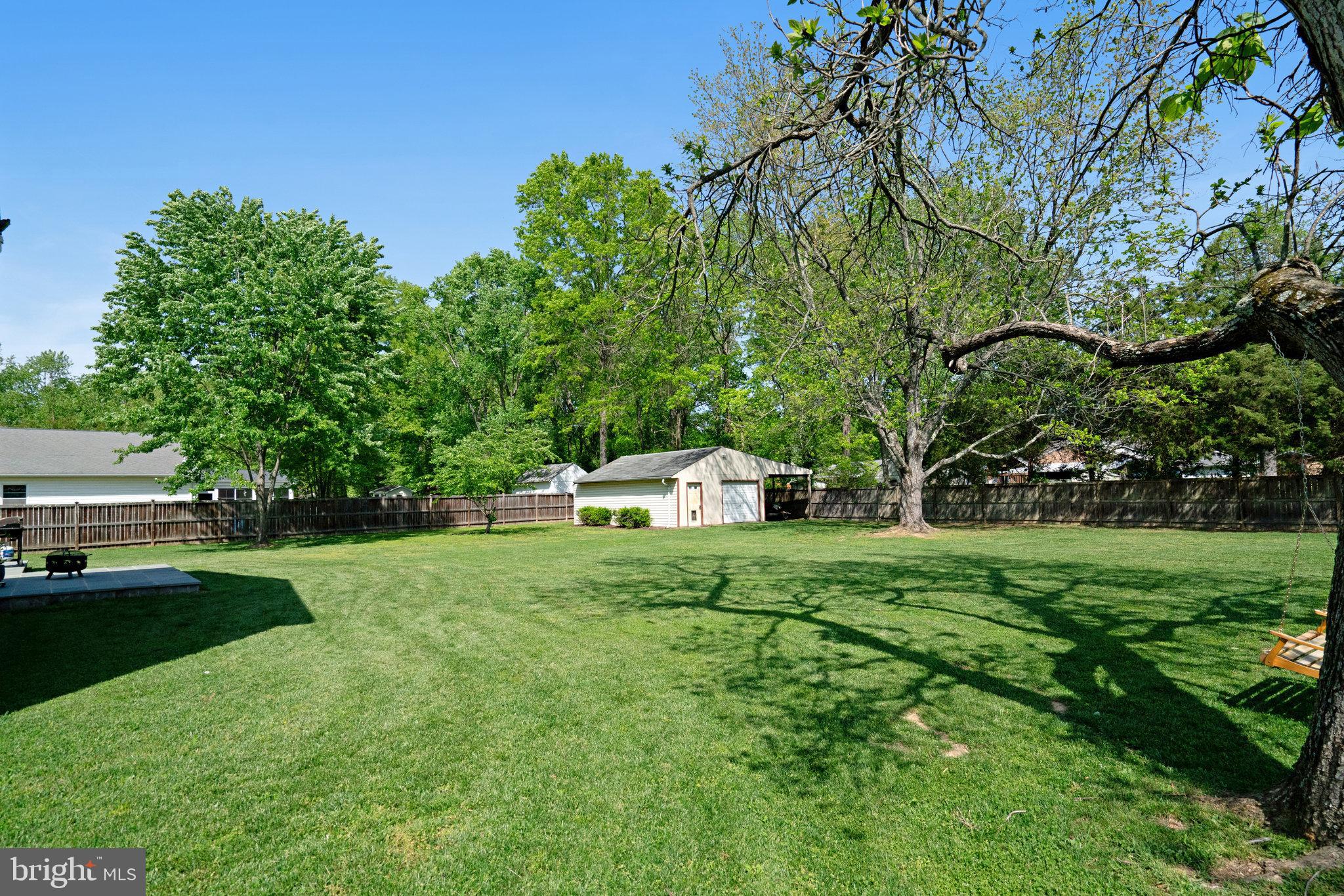MOUNT VERNON MANOR - Residential