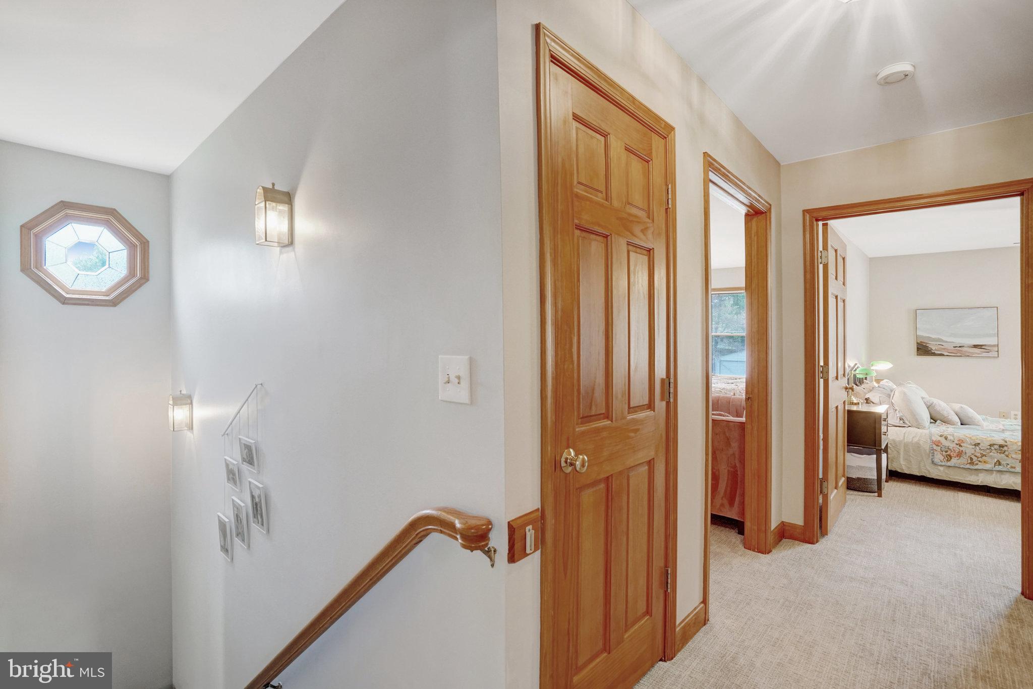 MOUNT VERNON MANOR - Residential