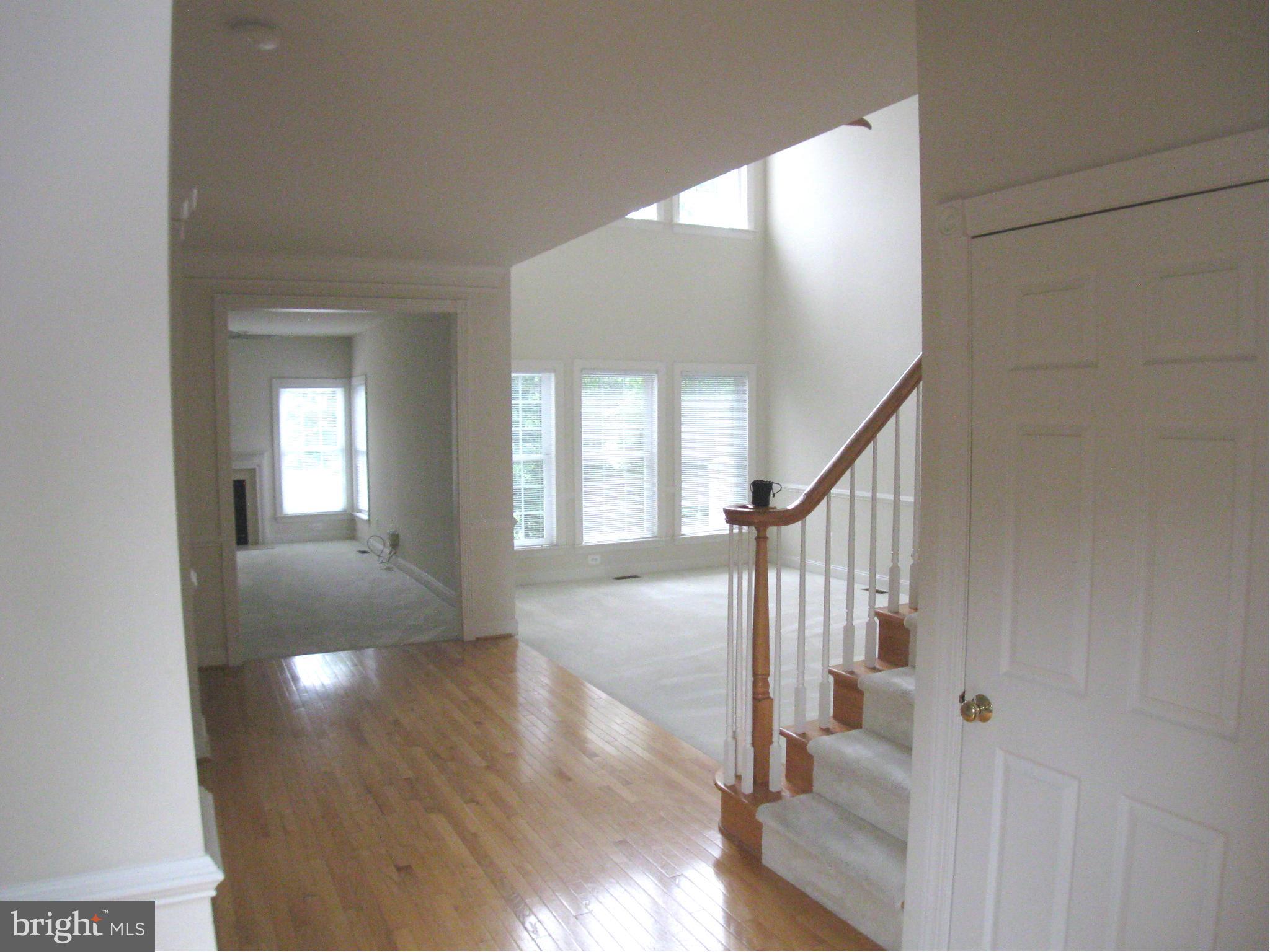 SOUTH RIDING - Residential Lease