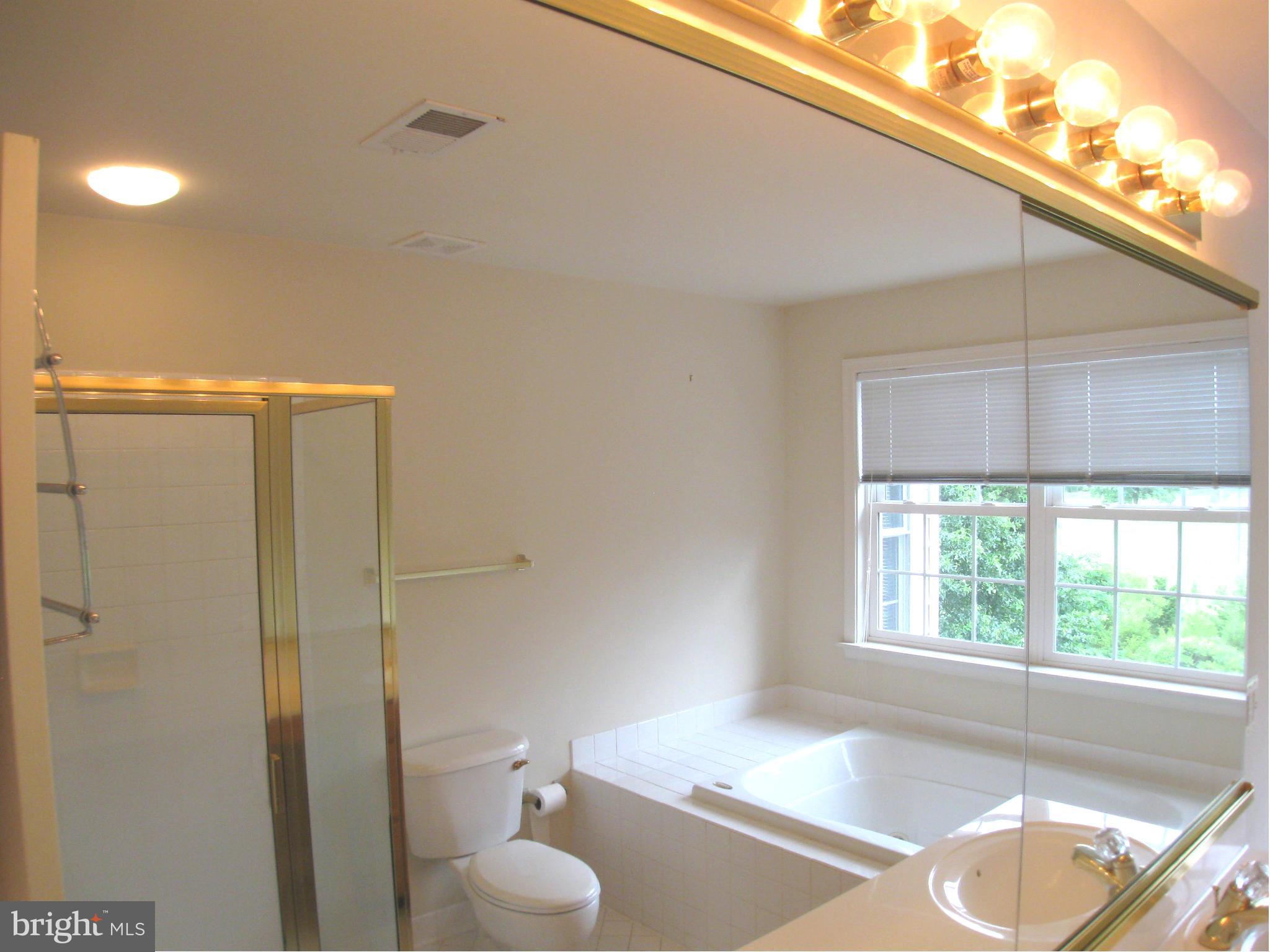 SOUTH RIDING - Residential Lease