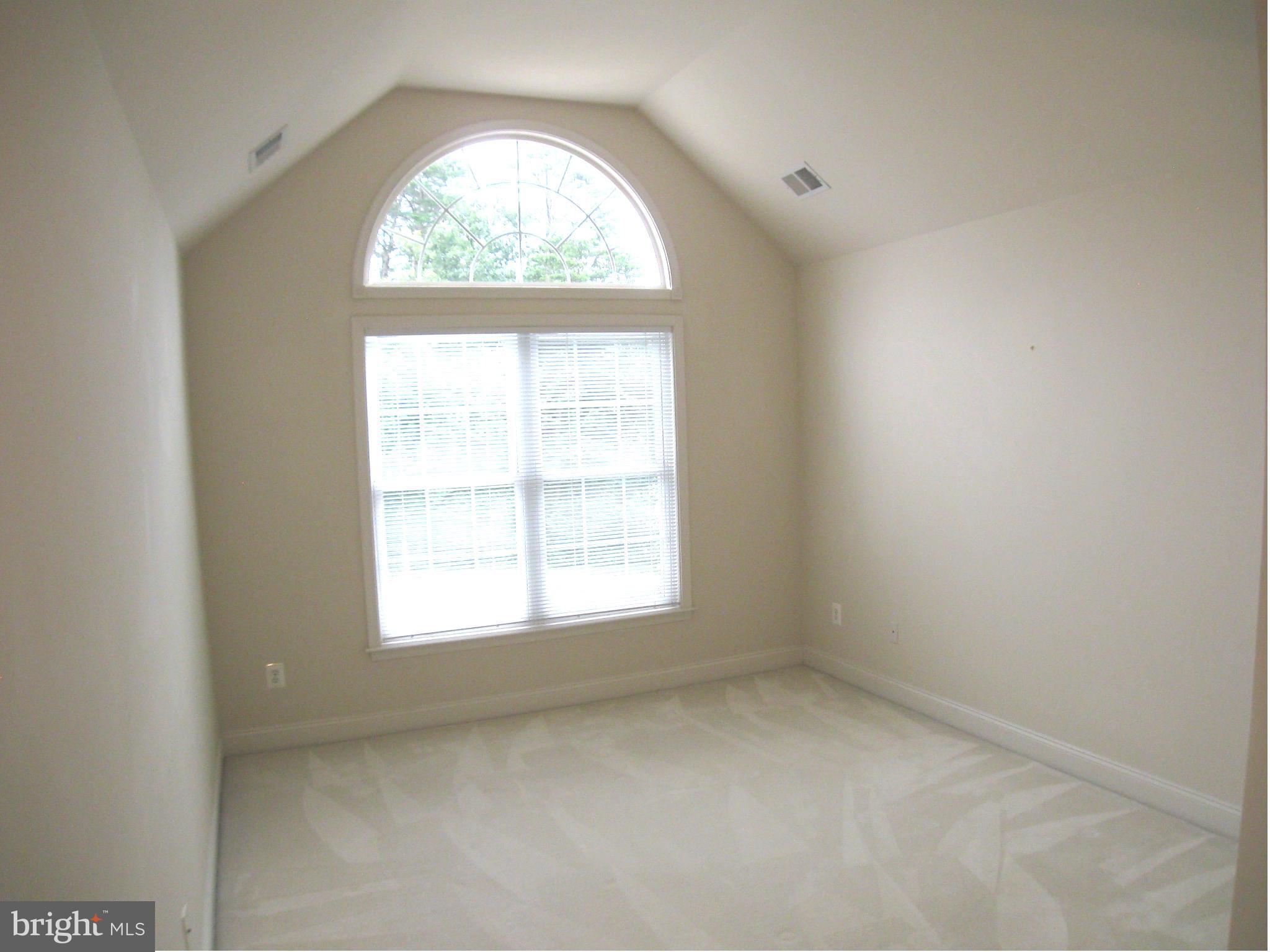 SOUTH RIDING - Residential Lease