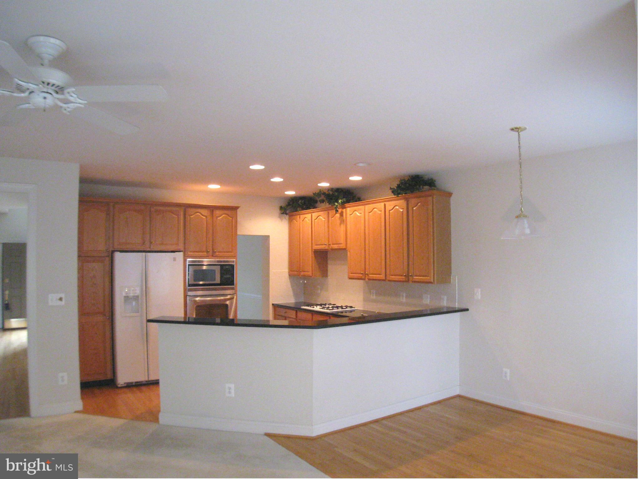 SOUTH RIDING - Residential Lease