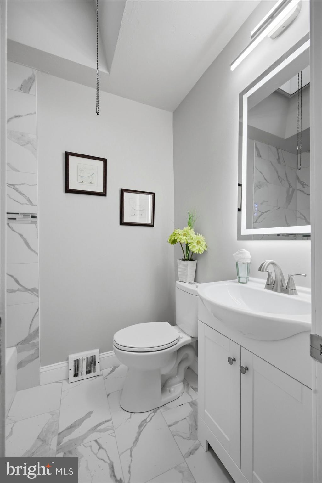 SHARON HILL - Residential