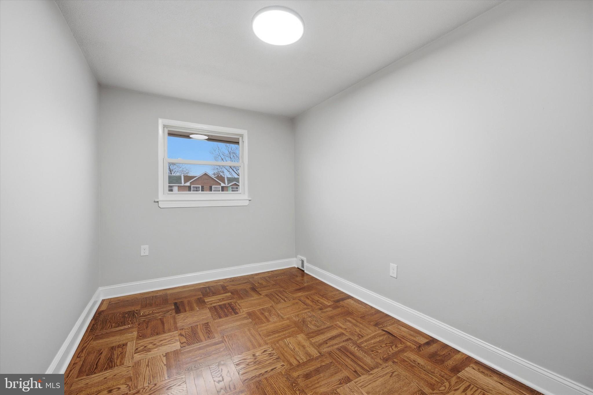 SHARON HILL - Residential