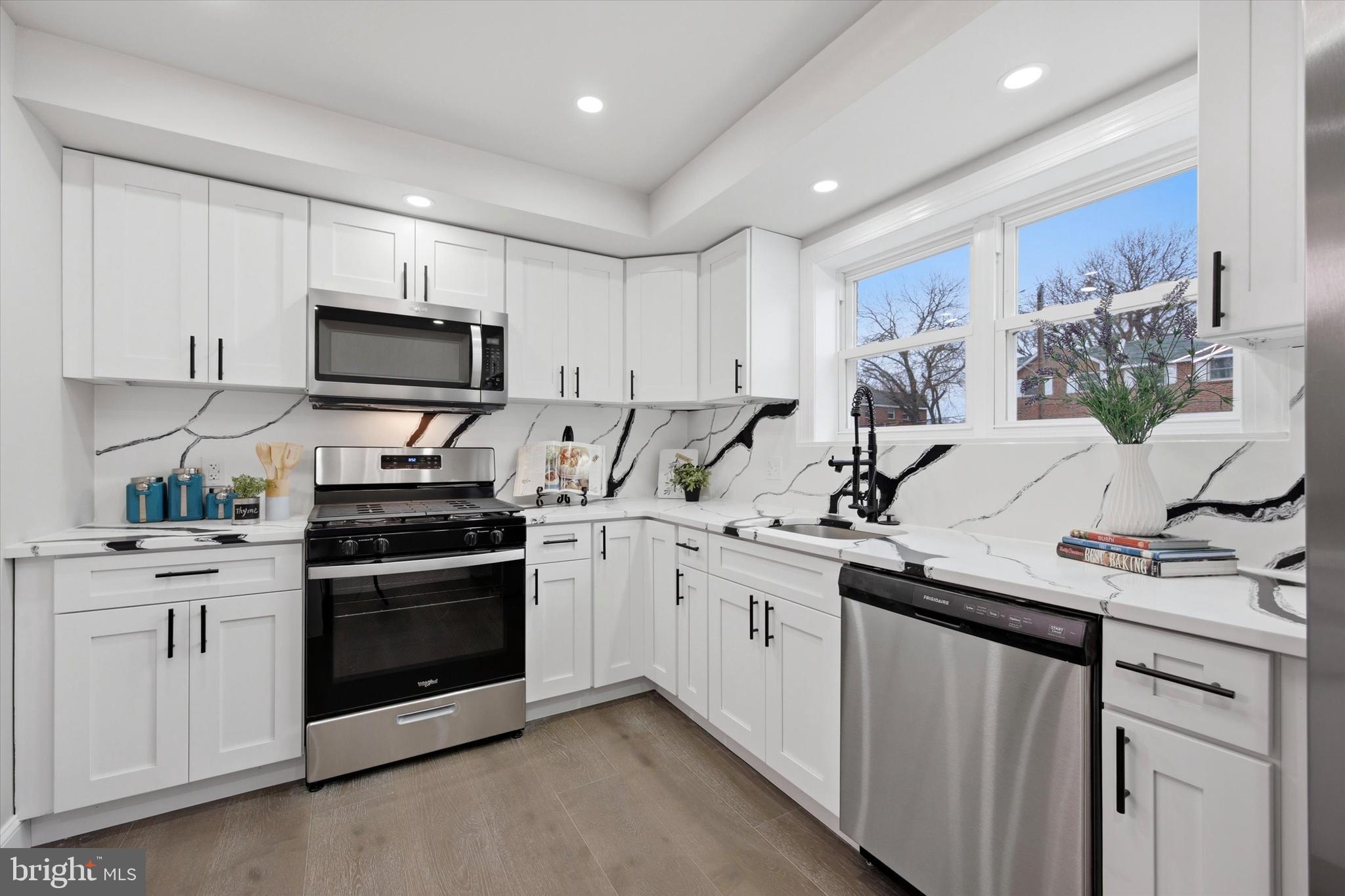 1519 FORRESTER AVENUE