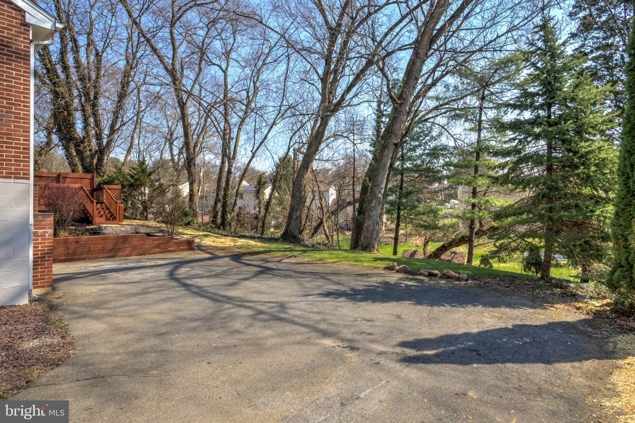 MANOR TWP - Residential