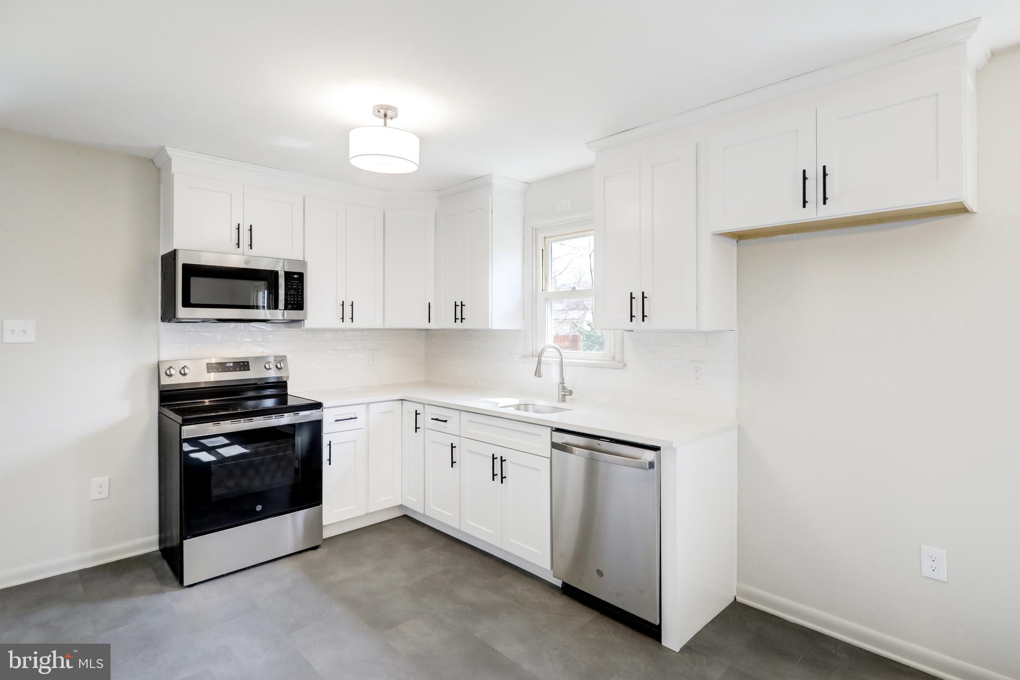 MANOR TWP - Residential