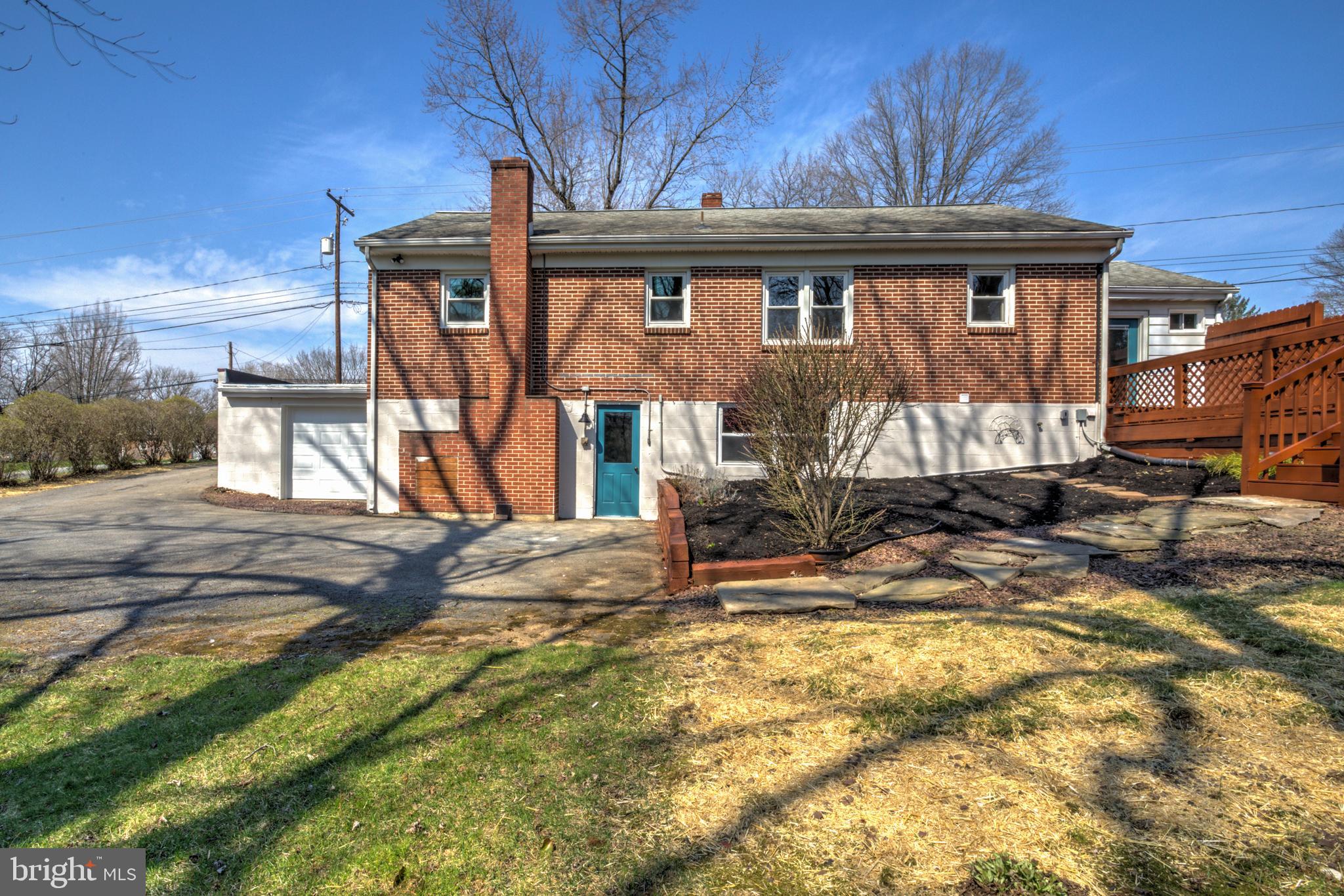 MANOR TWP - Residential