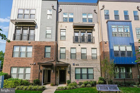 Photo of 1658 Bandit Loop #2B, RESTON, VA 20190 (MLS # VAFX2342302)
