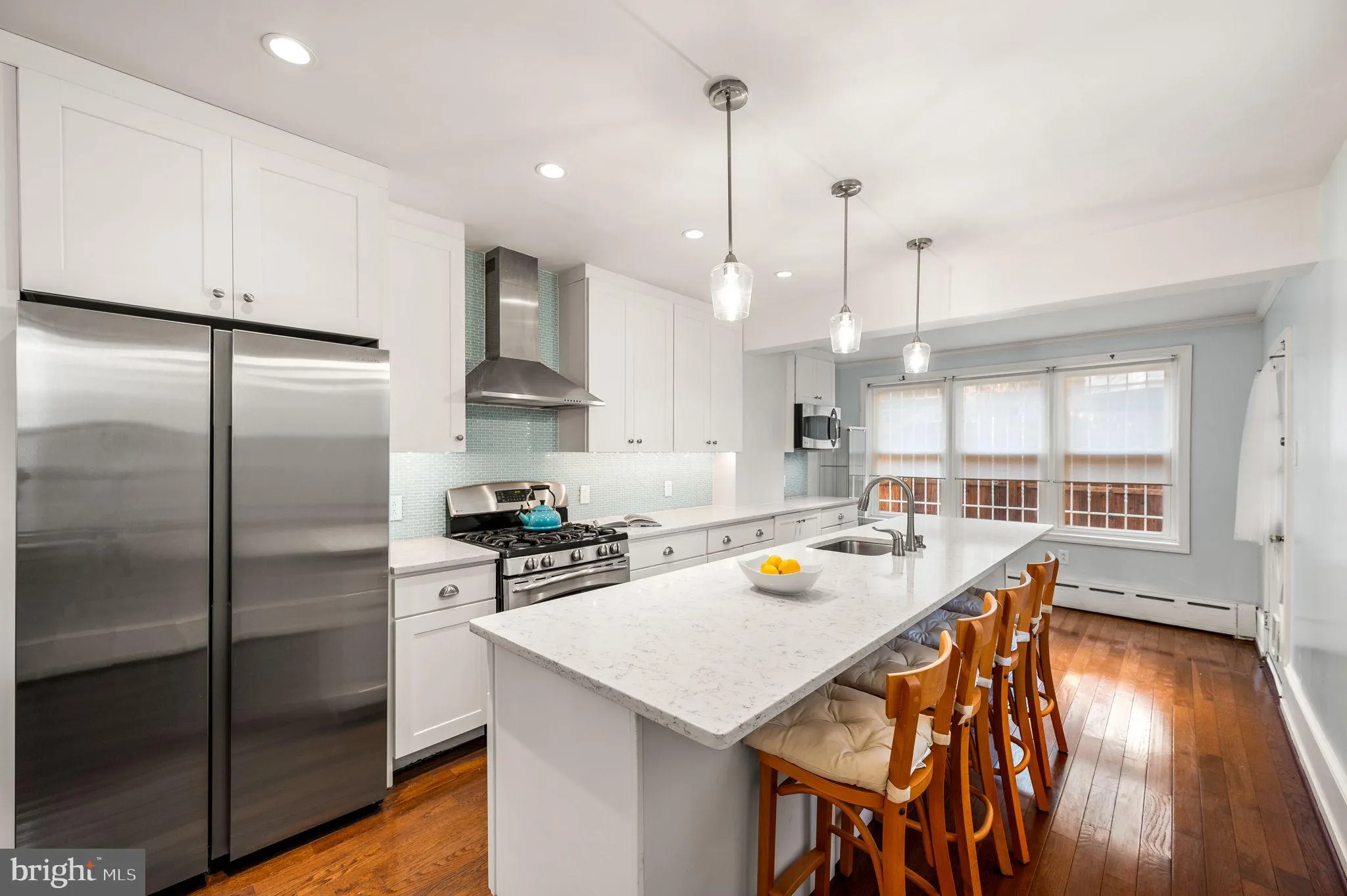 Philadelphia, Pennsylvania 19103, United States, 4 Bedrooms Bedrooms, ,2 BathroomsBathrooms,Residential,Pending,5565