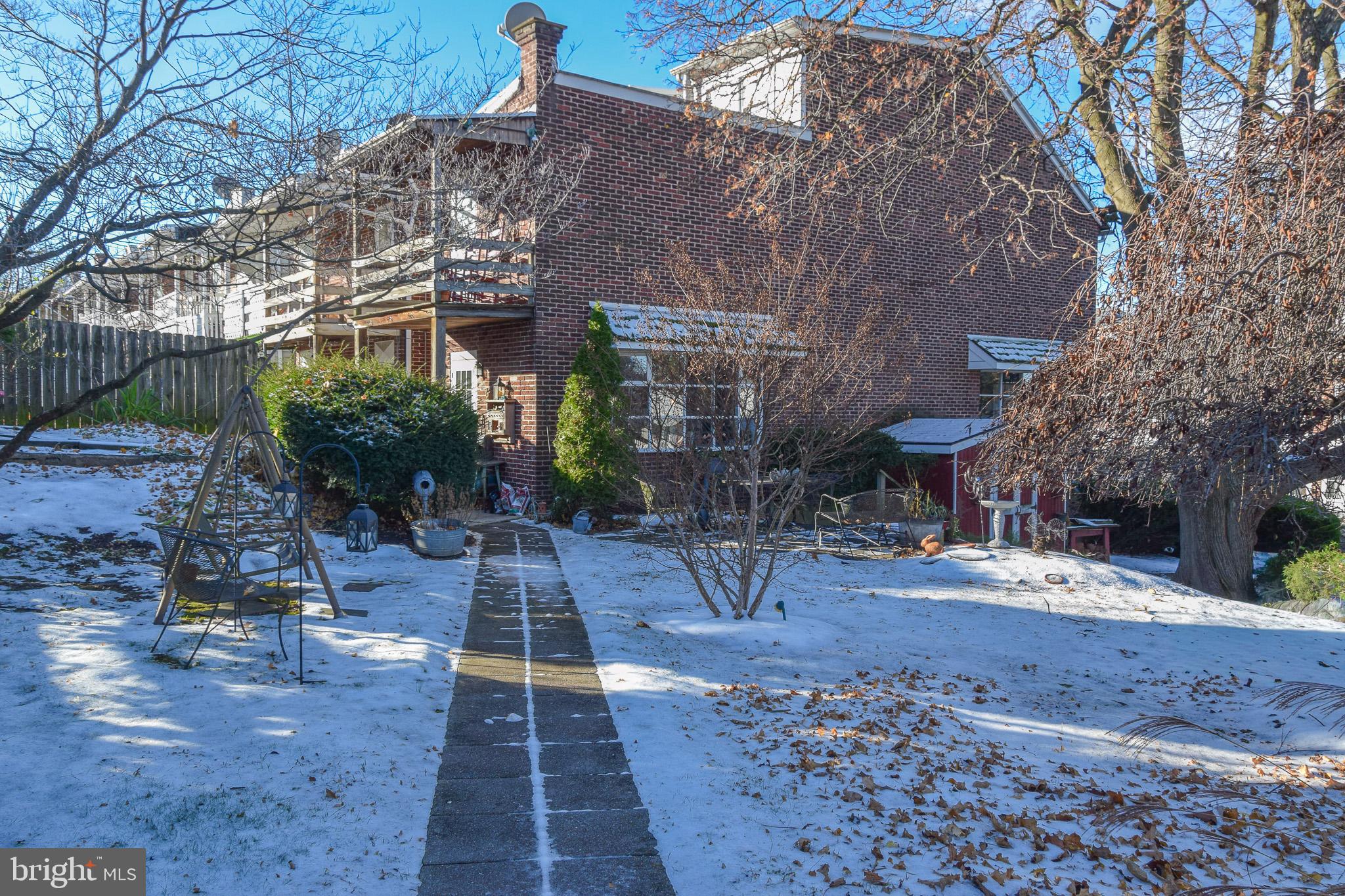 269 & 271 LINDEN STREET