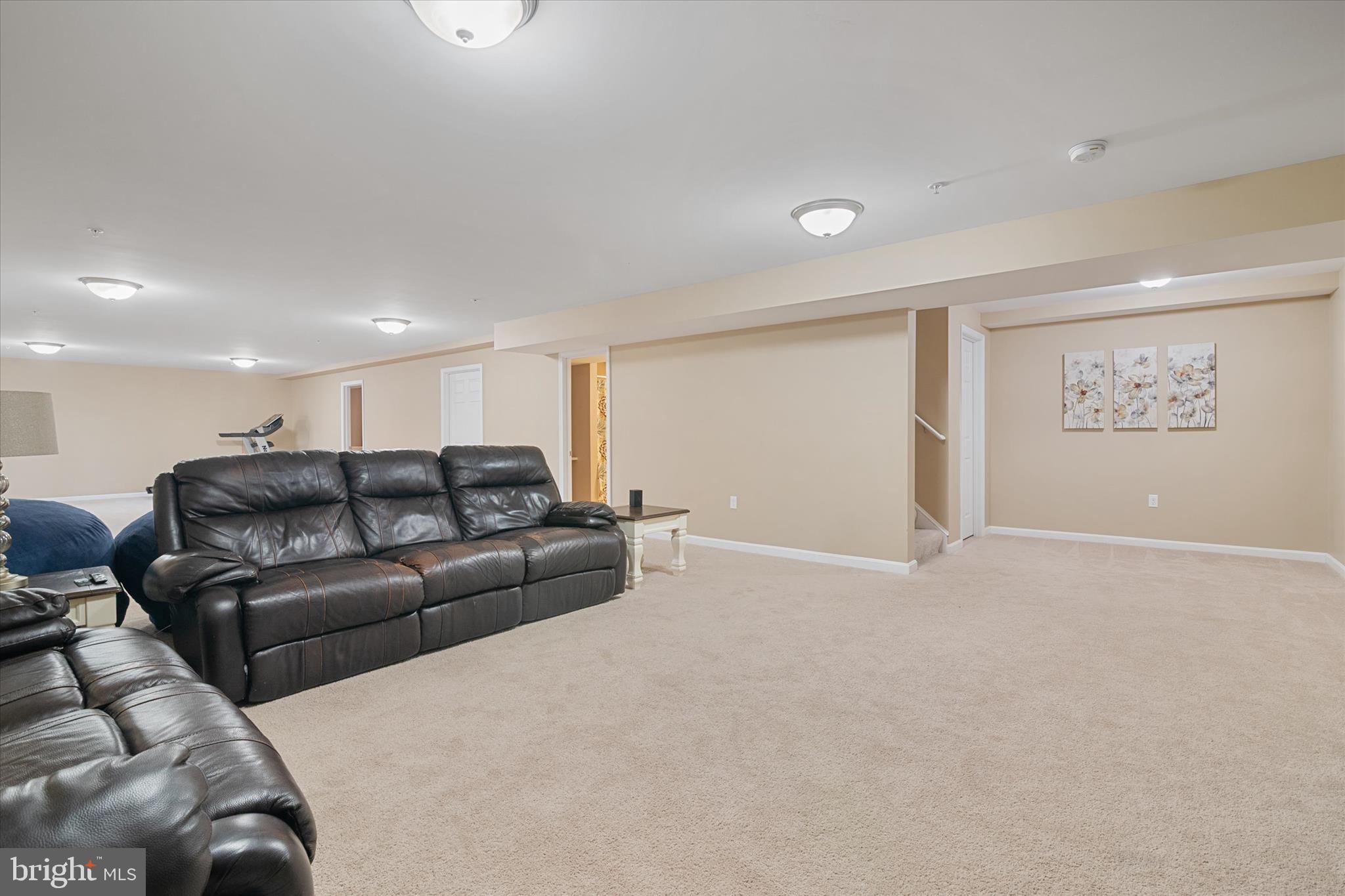 AUGUST RUN - Residential