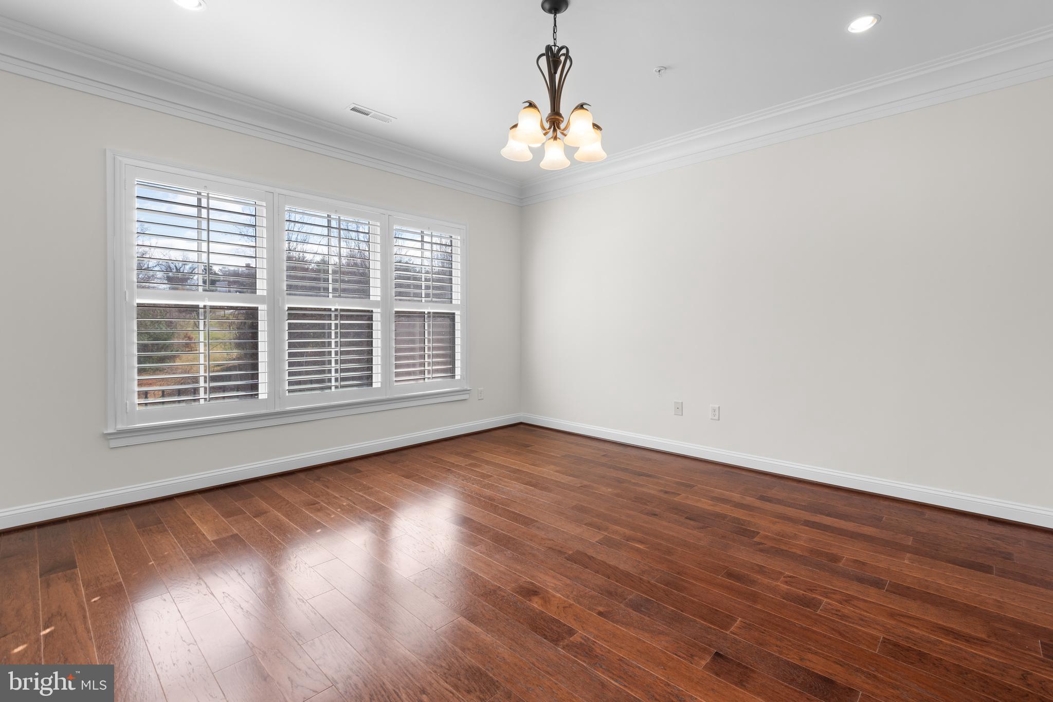 SYMPHONY PARK - Residential