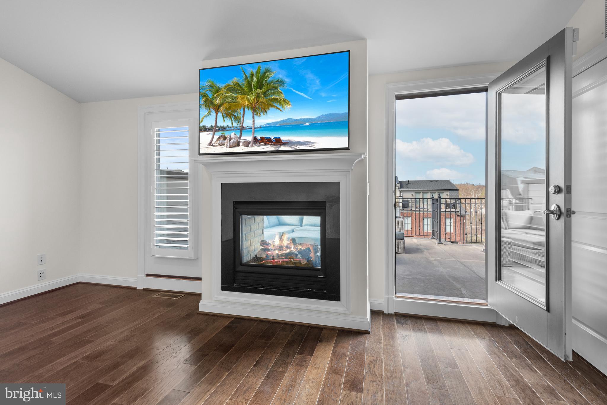 SYMPHONY PARK - Residential