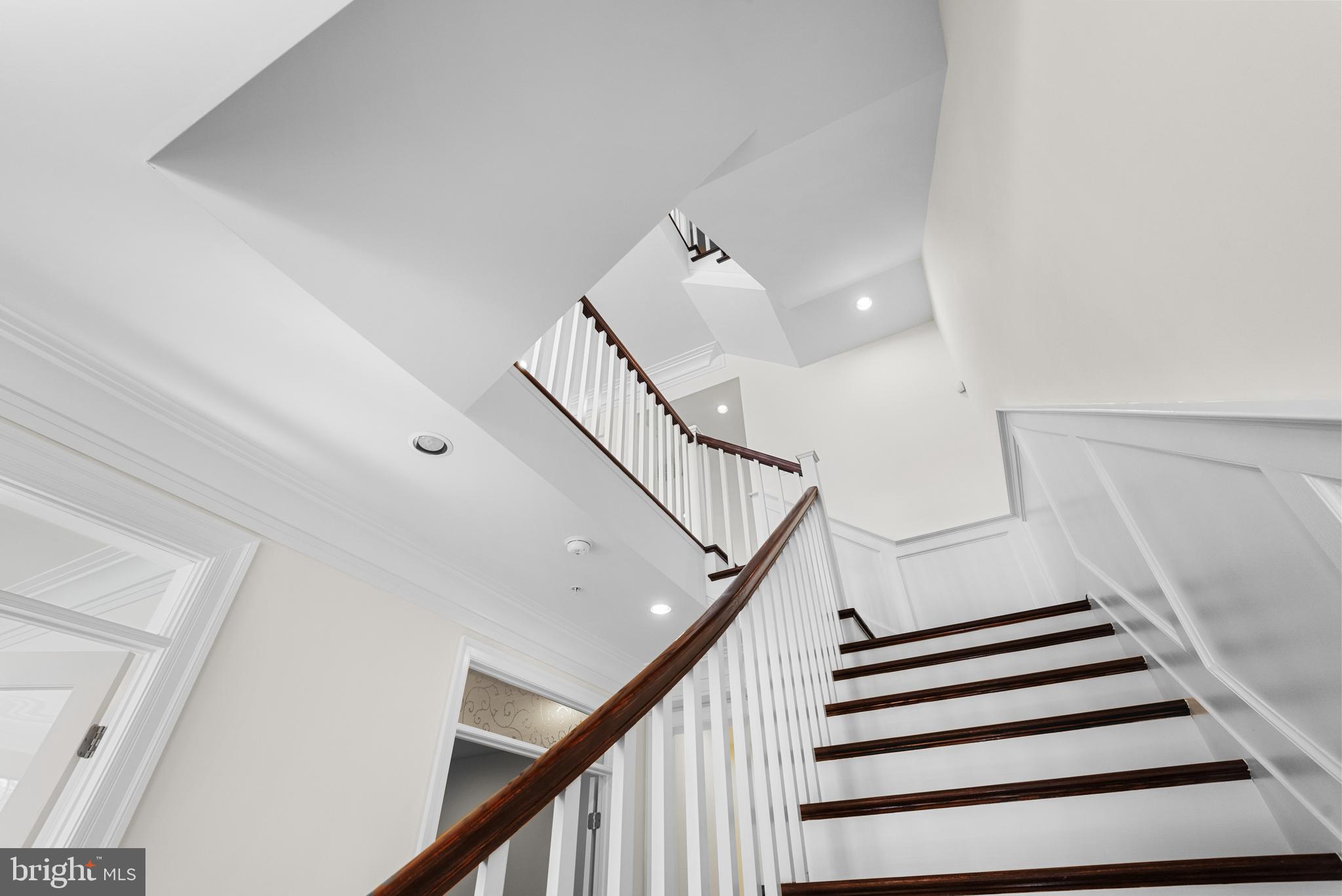 SYMPHONY PARK - Residential