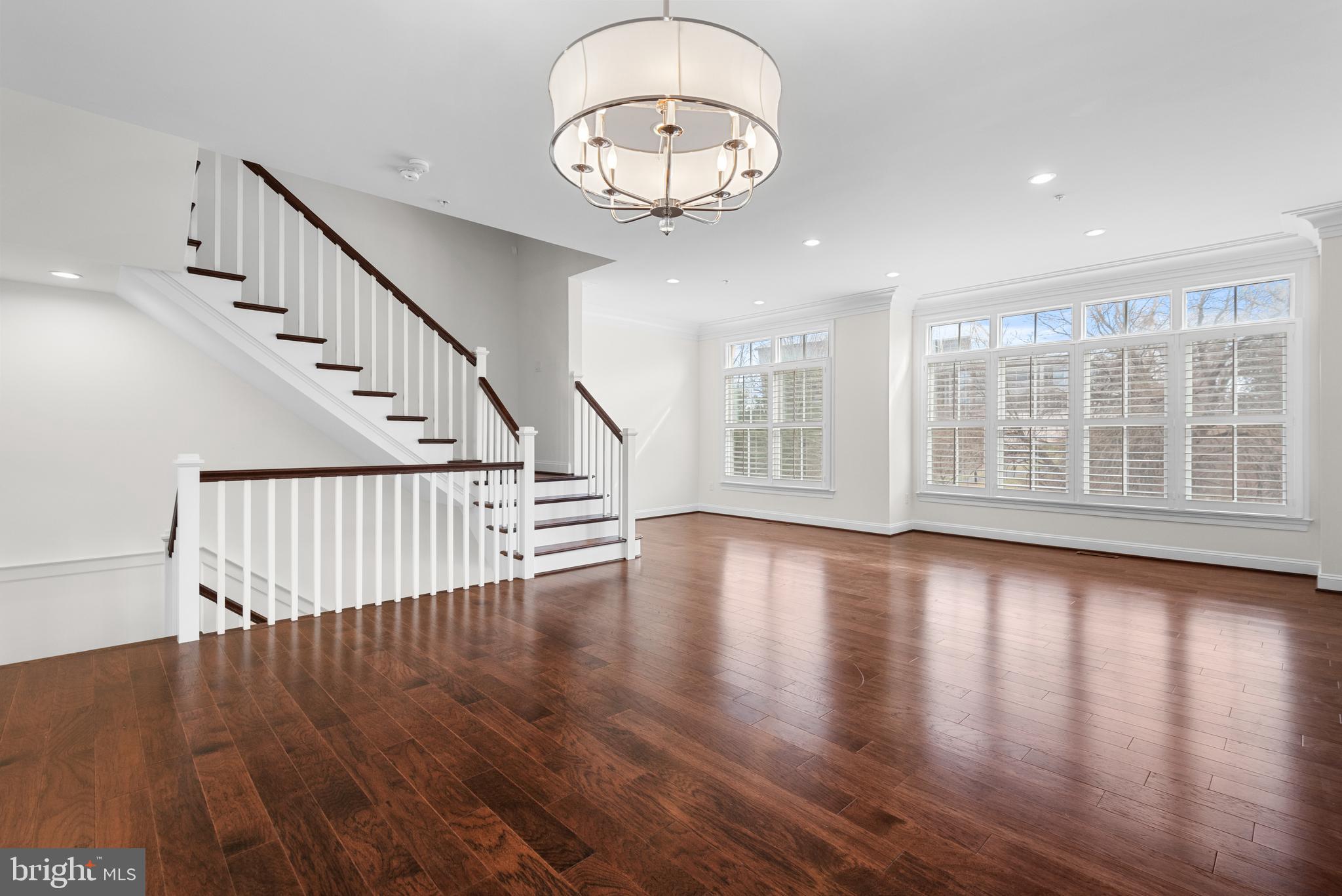 SYMPHONY PARK - Residential