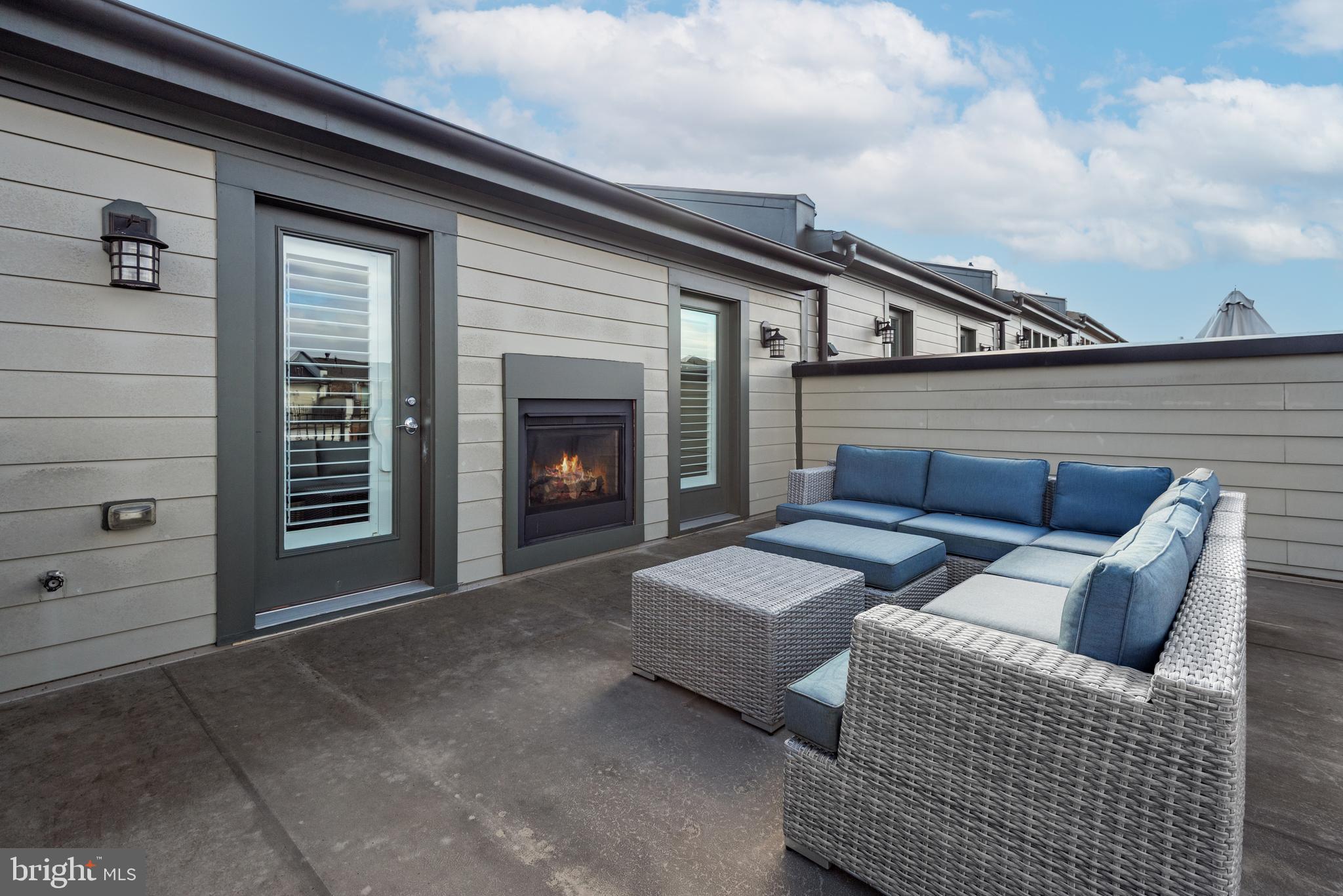 SYMPHONY PARK - Residential