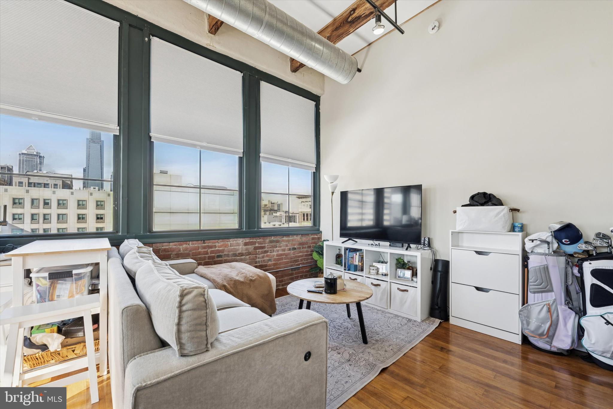 CHINATOWN - Residential