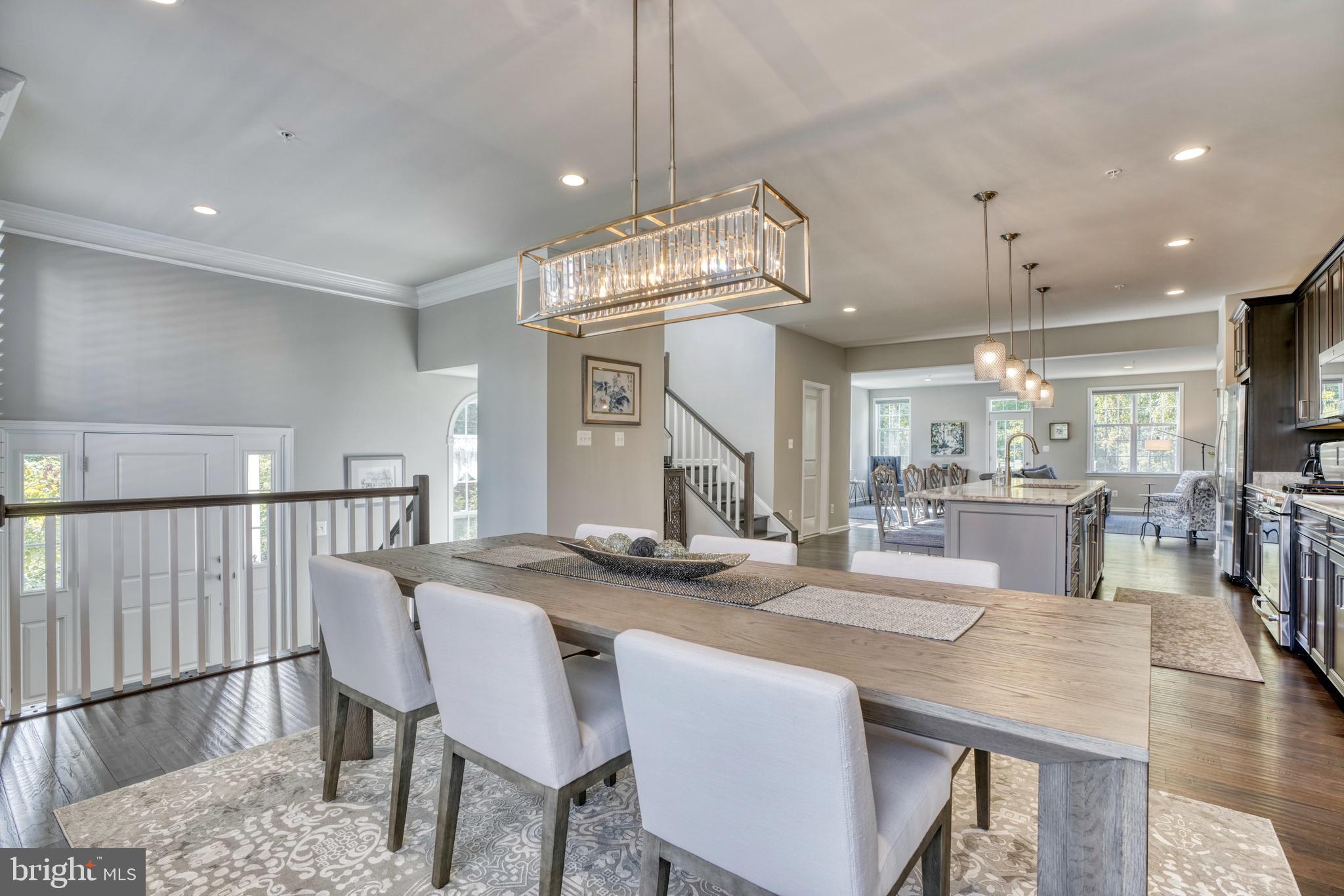 LAUREL RIDGE - THE MEADOWS - Residential