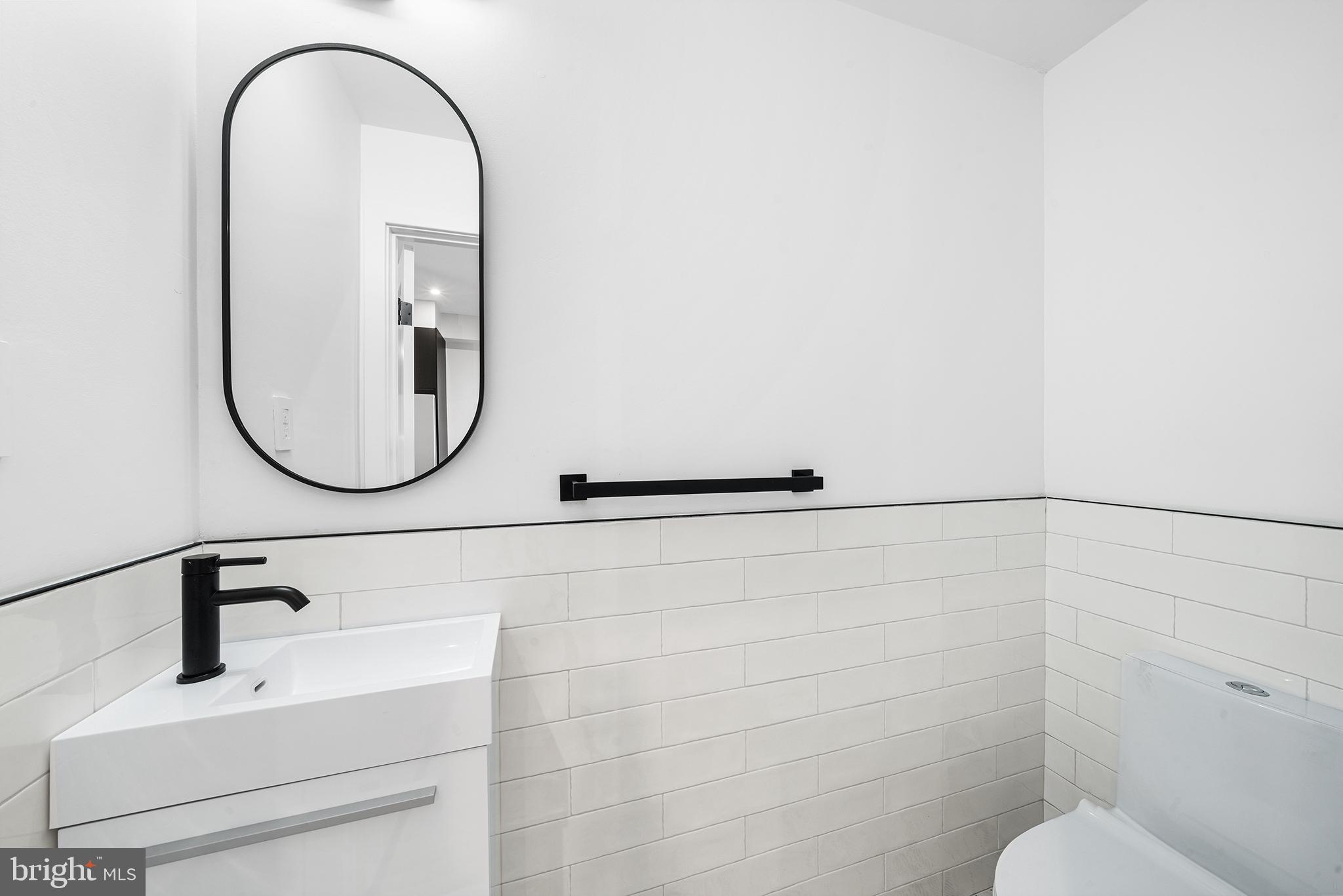 OLDE KENSINGTON - Residential Lease