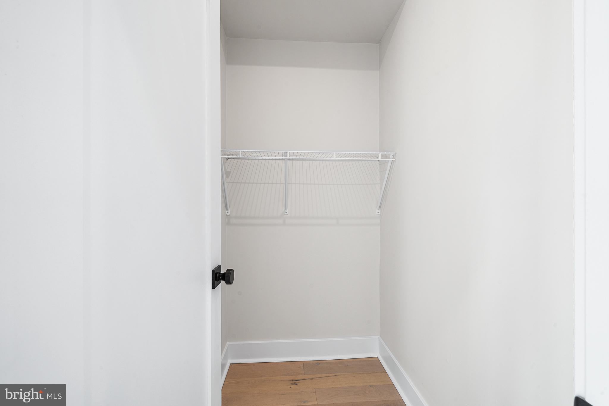 OLDE KENSINGTON - Residential Lease