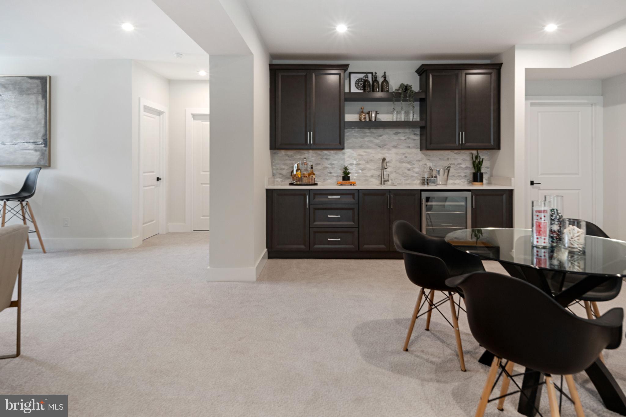 SPRING LAKE - Residential