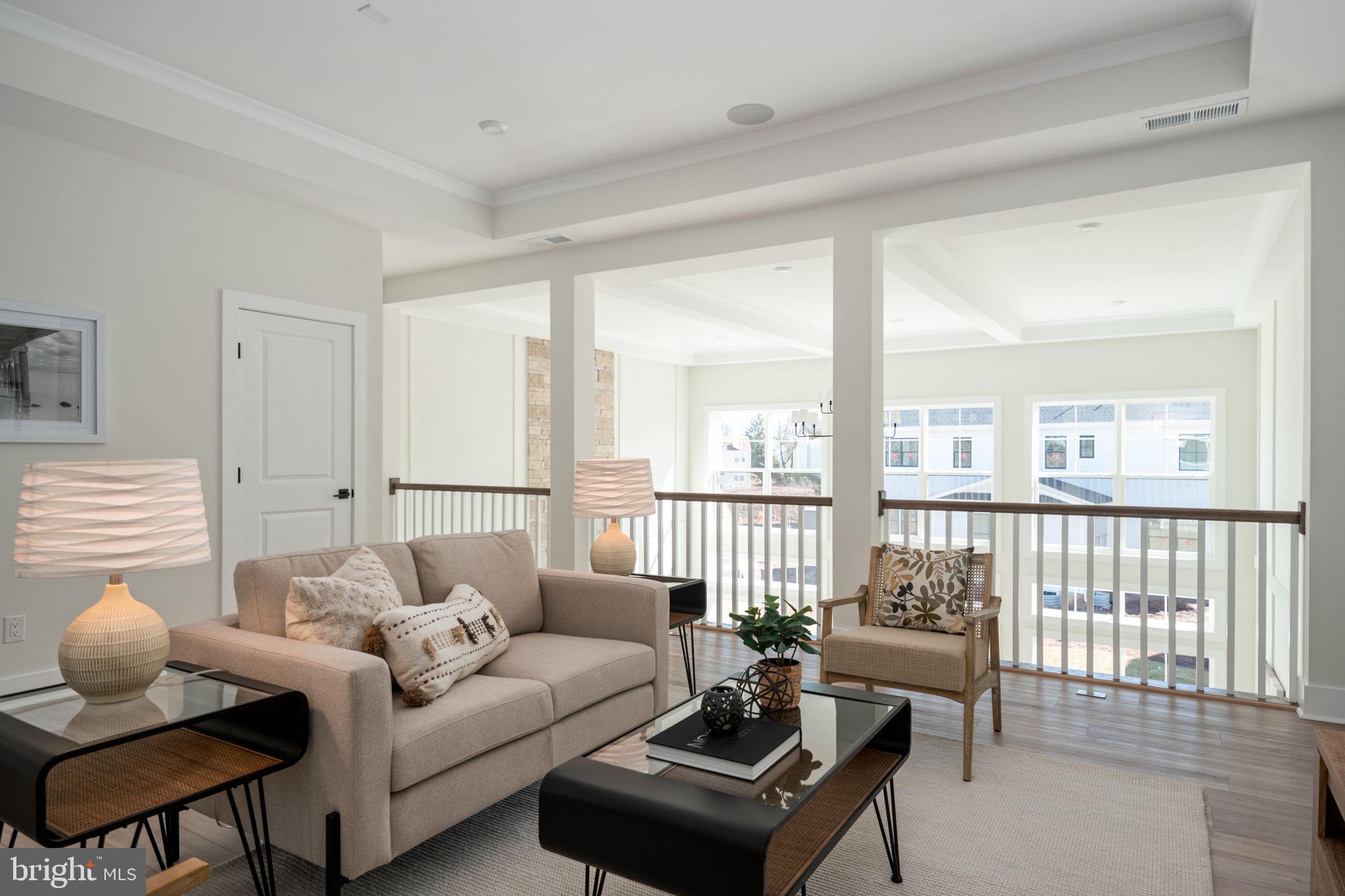 SPRING LAKE - Residential