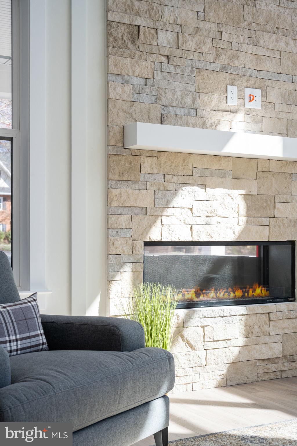 SPRING LAKE - Residential