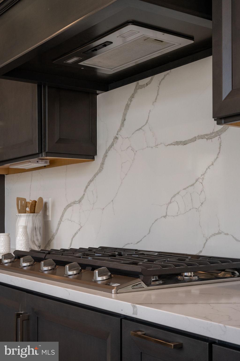 SPRING LAKE - Residential