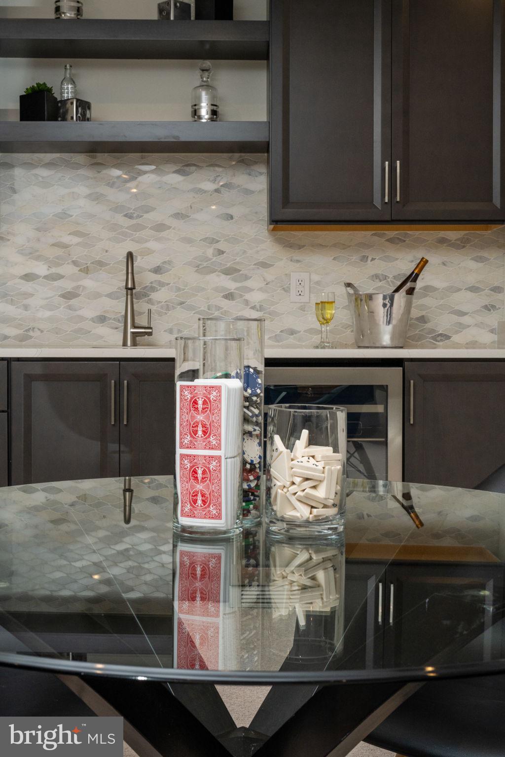 SPRING LAKE - Residential