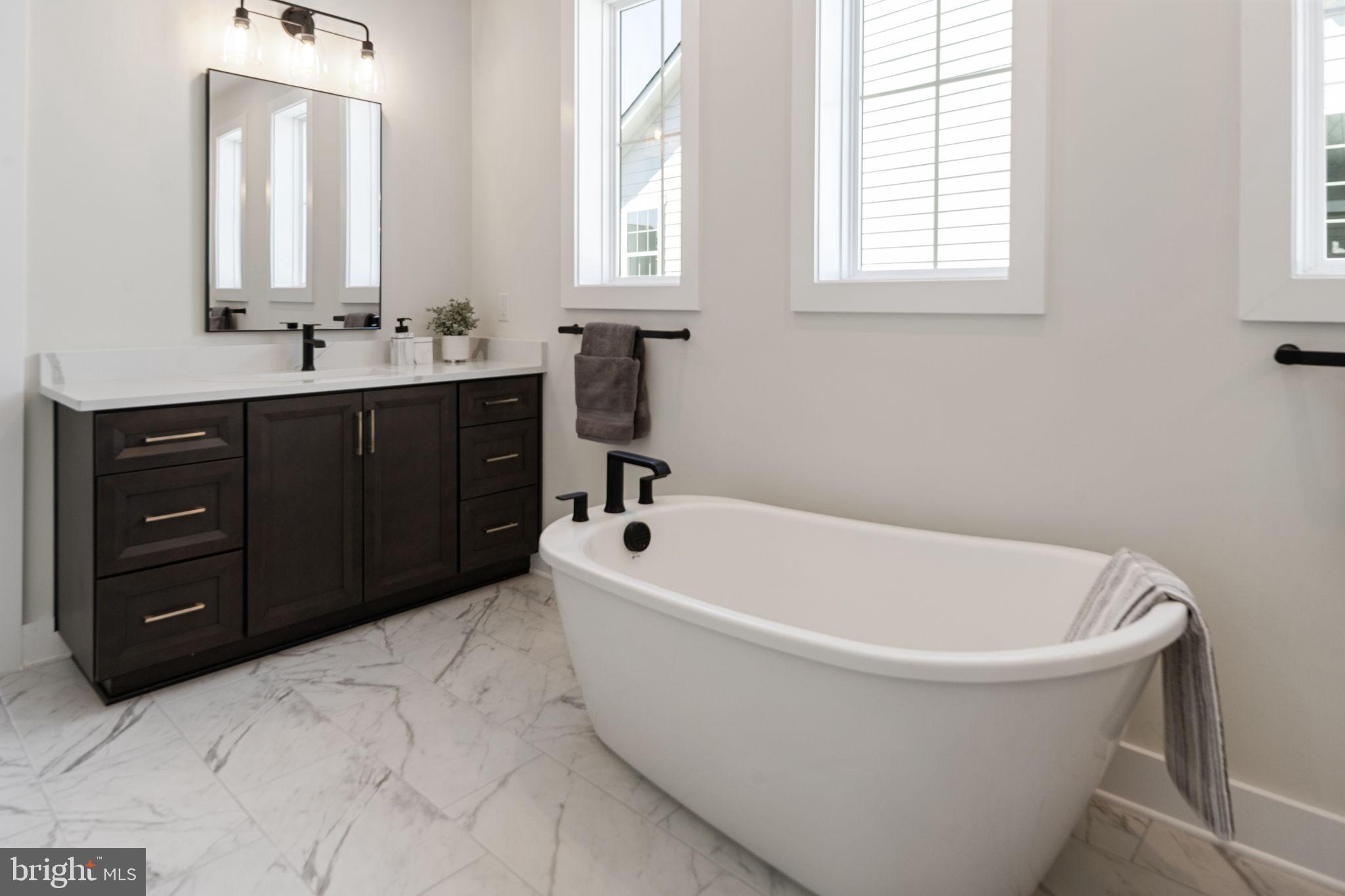 SPRING LAKE - Residential