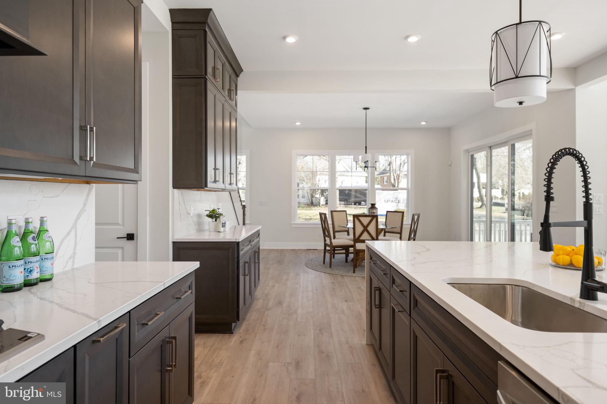 SPRING LAKE - Residential