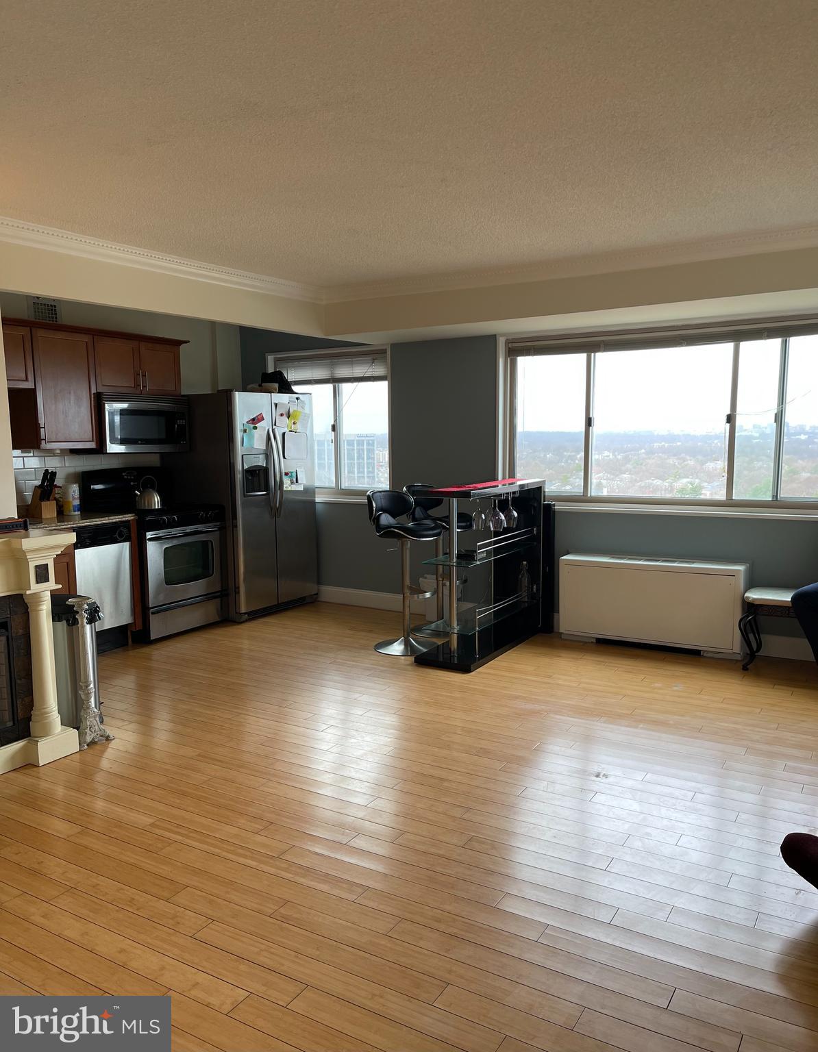 2500 N VAN DORN 1411
